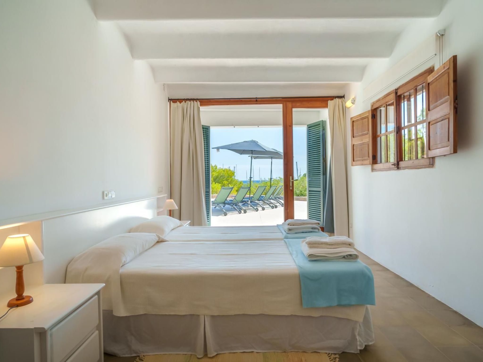 Photo of Beeindruckende Villa mit Meerblick und Schwimmbad