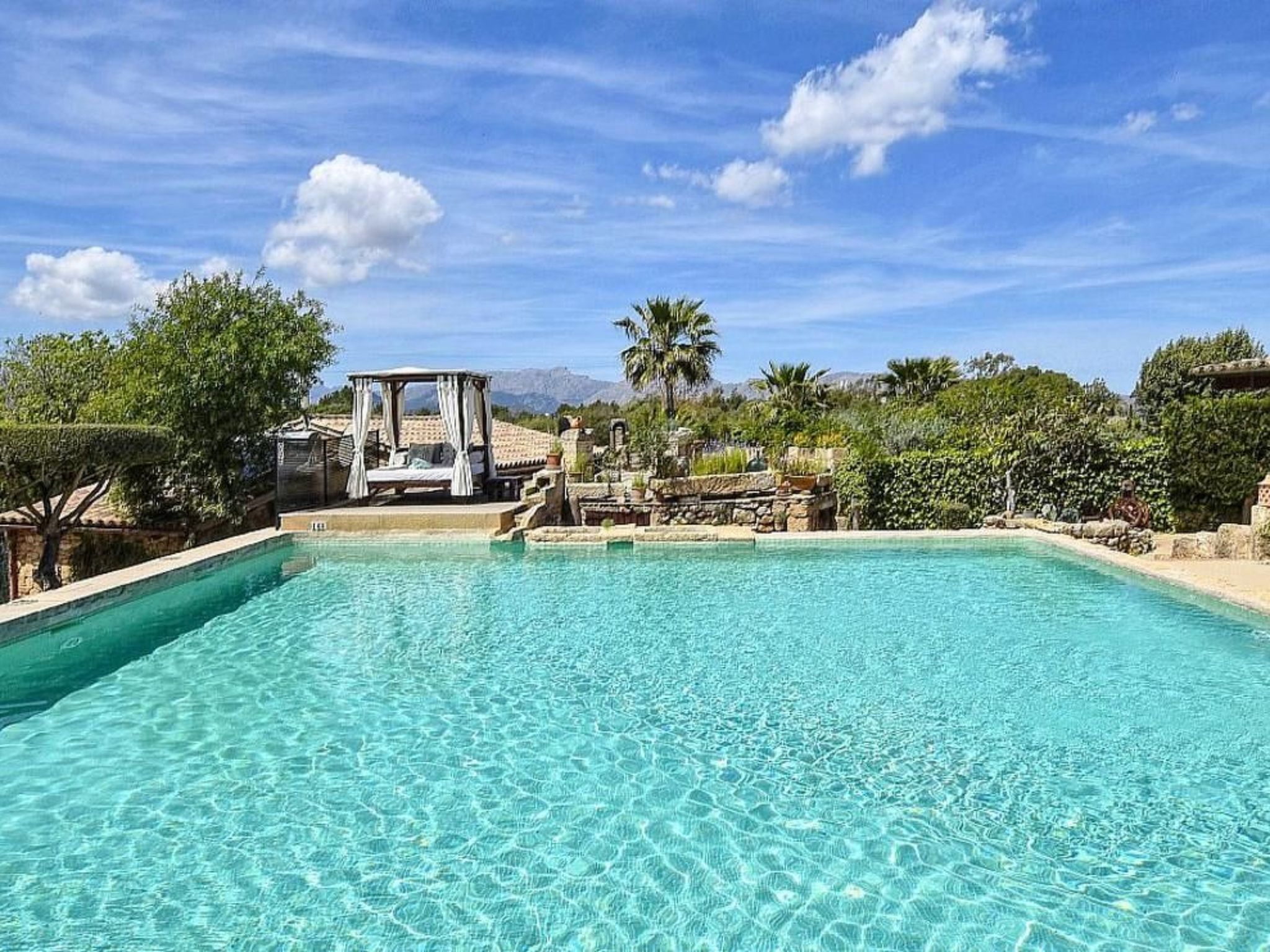 Ländliche Finca "Sa Torre" mit Jacuzzi-Image-tags.info