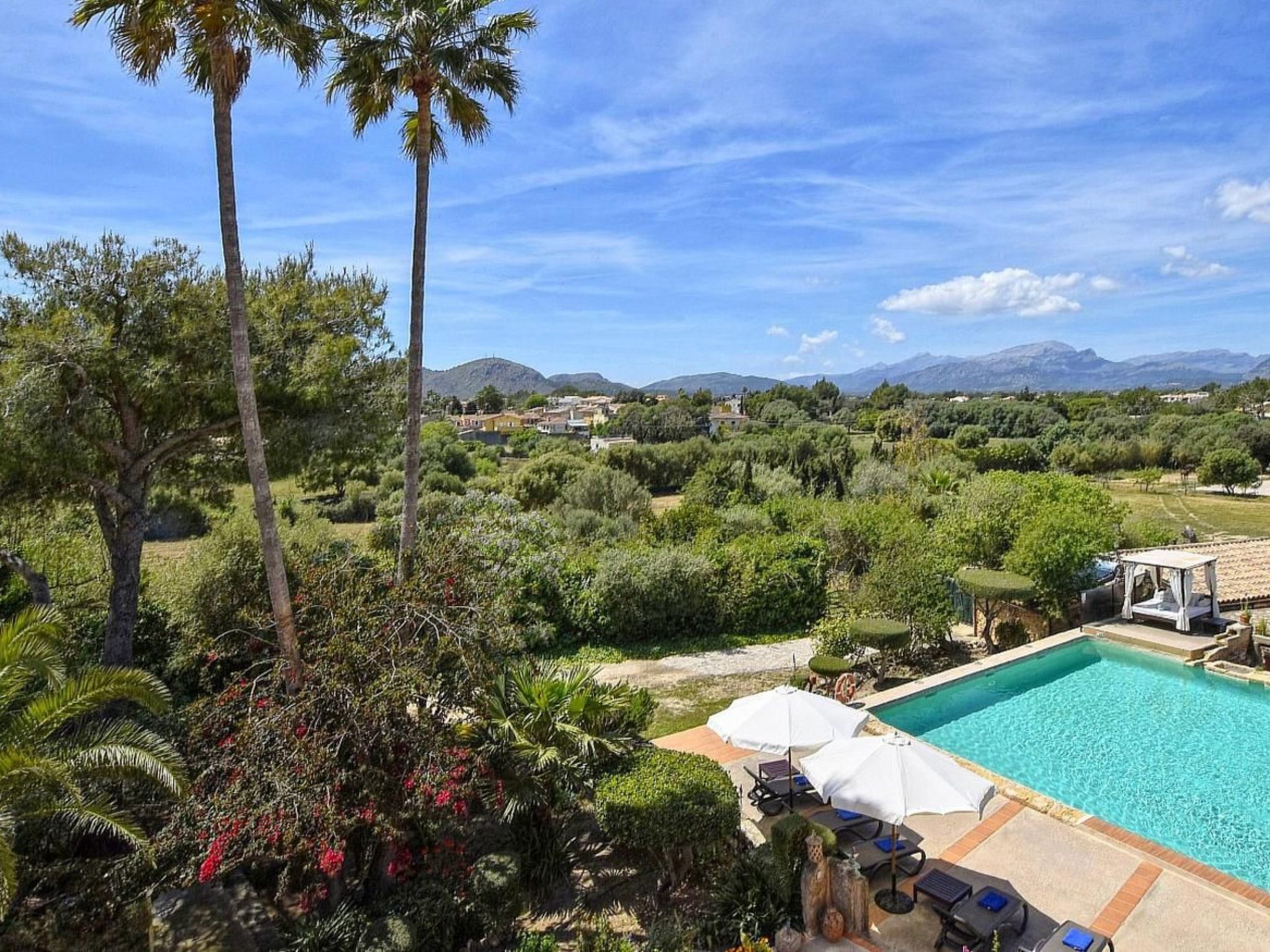 Ländliche Finca "Sa Torre" mit Jacuzzi-Image-tags.info