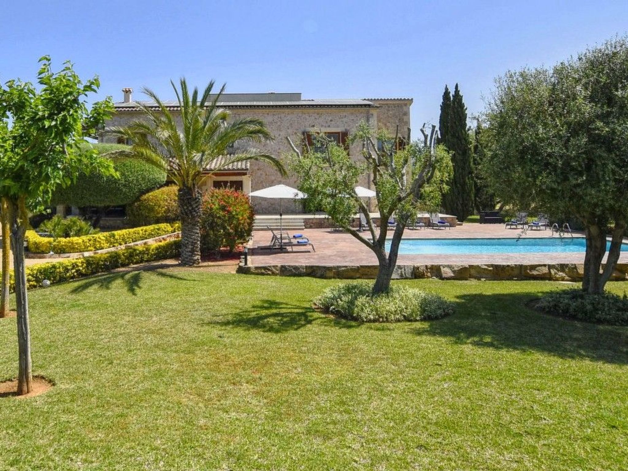 Villa mit Garten, Grill und Terrasse-Dehors