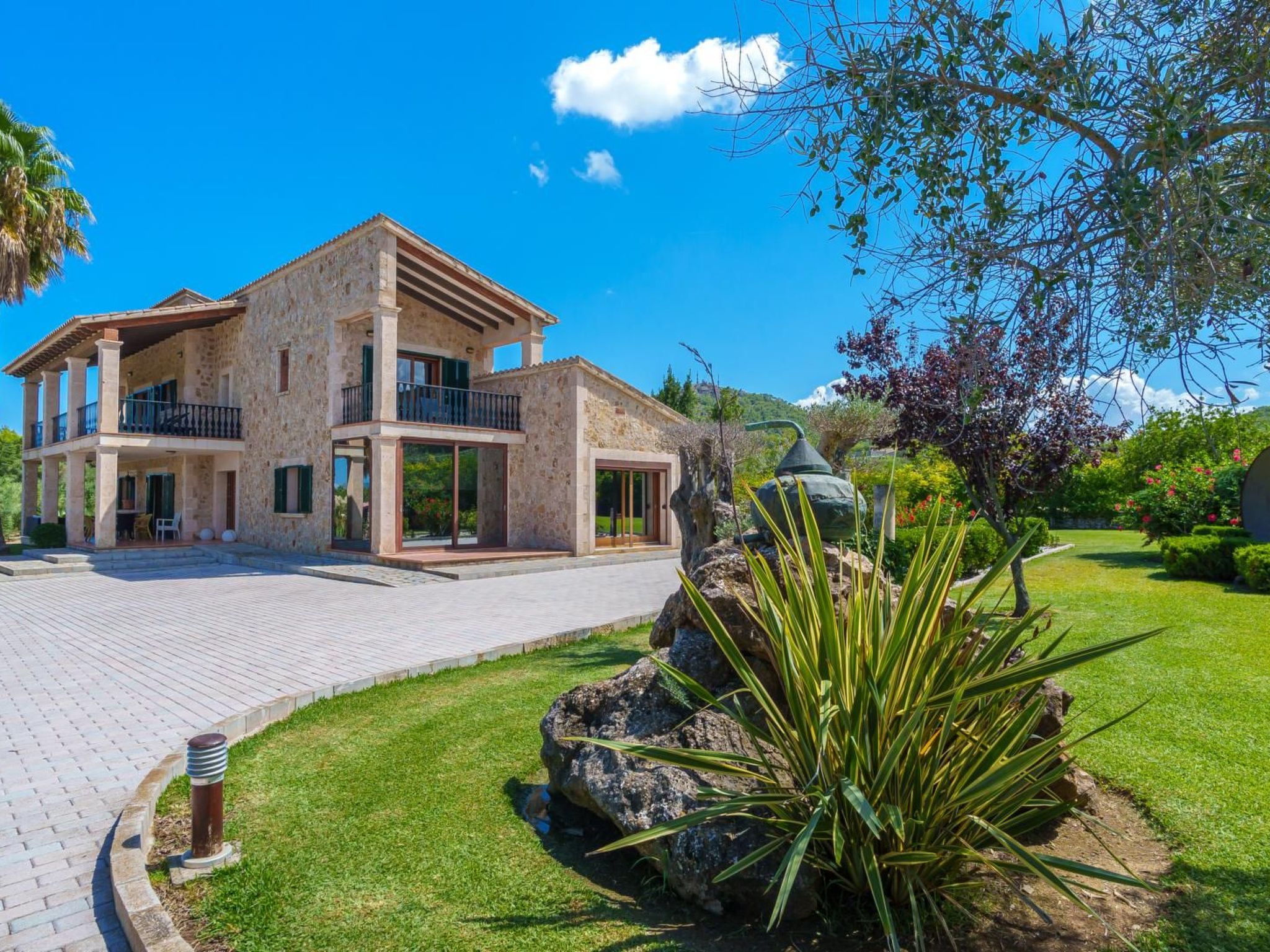 Schönes Landhaus mit Pool für 10 Personen in Strandnähe-Binnen