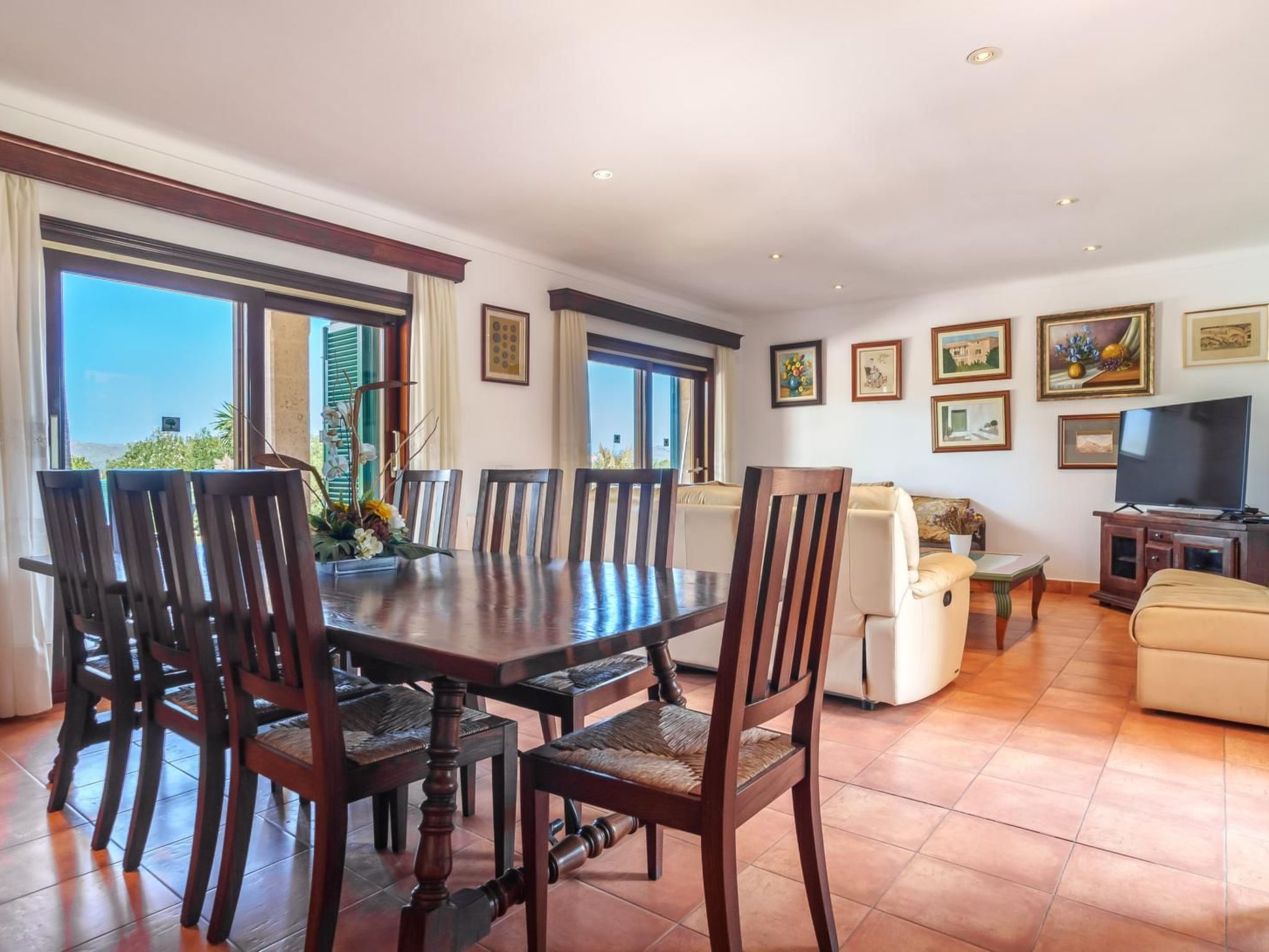 Schönes Landhaus mit Pool für 10 Personen in Strandnähe-Binnen