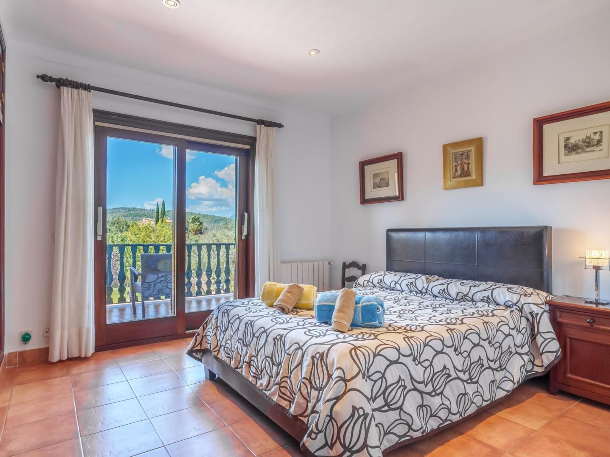 Schönes Landhaus mit Pool für 10 Personen in Strandnähe-Binnen