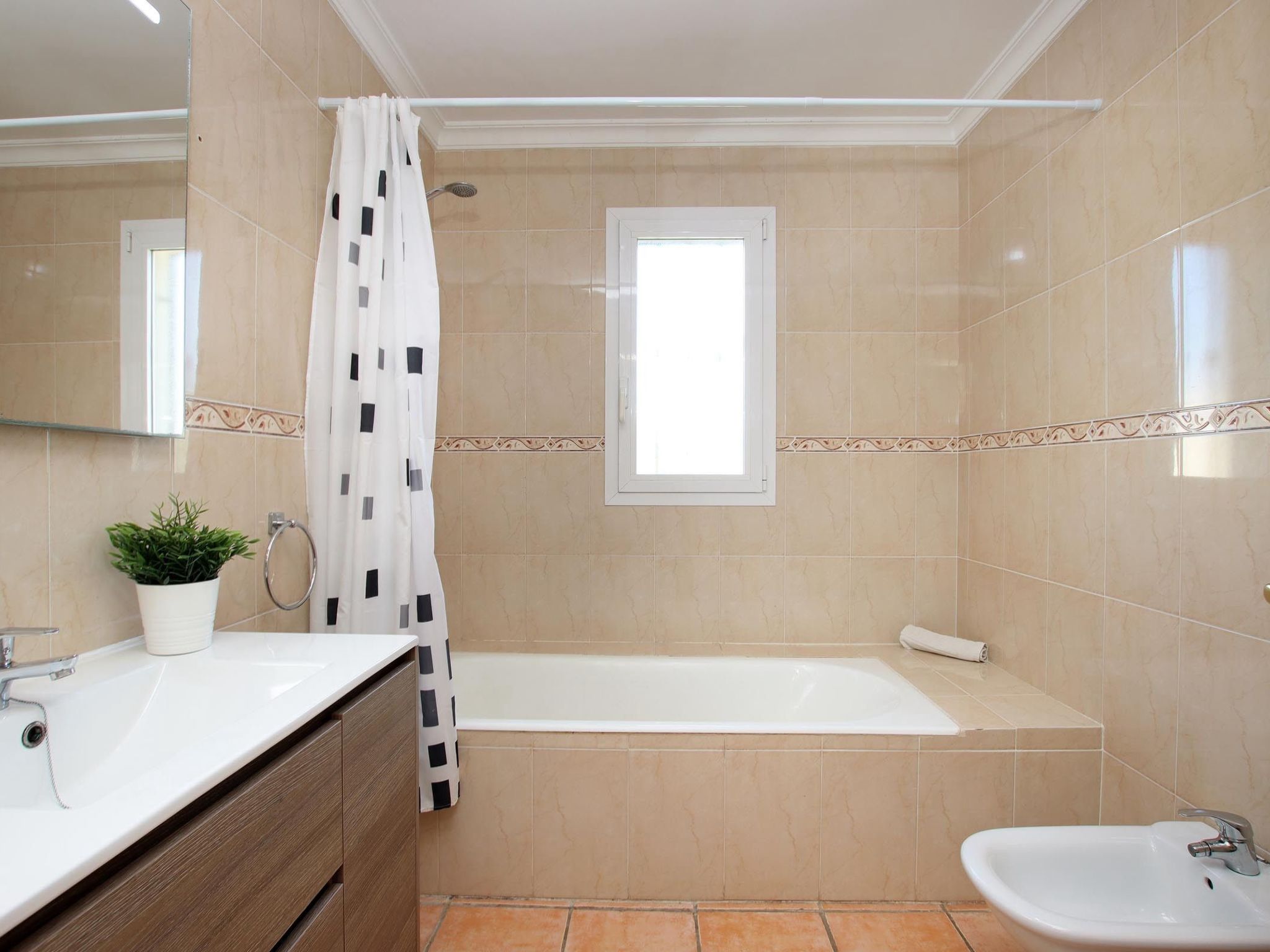 Schöne Villa mit Meerblick-Binnen