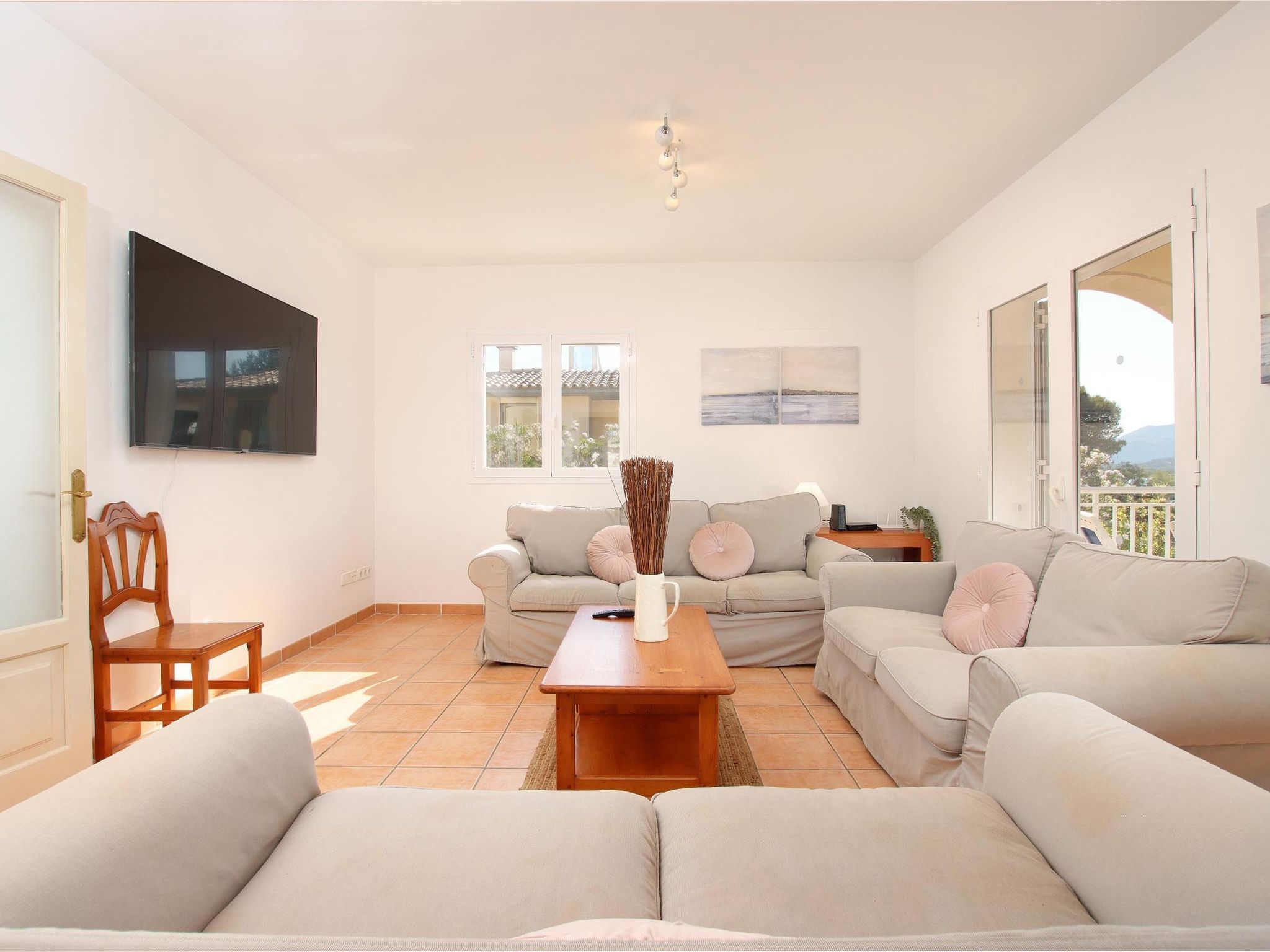 Schöne Villa mit Meerblick-Binnen