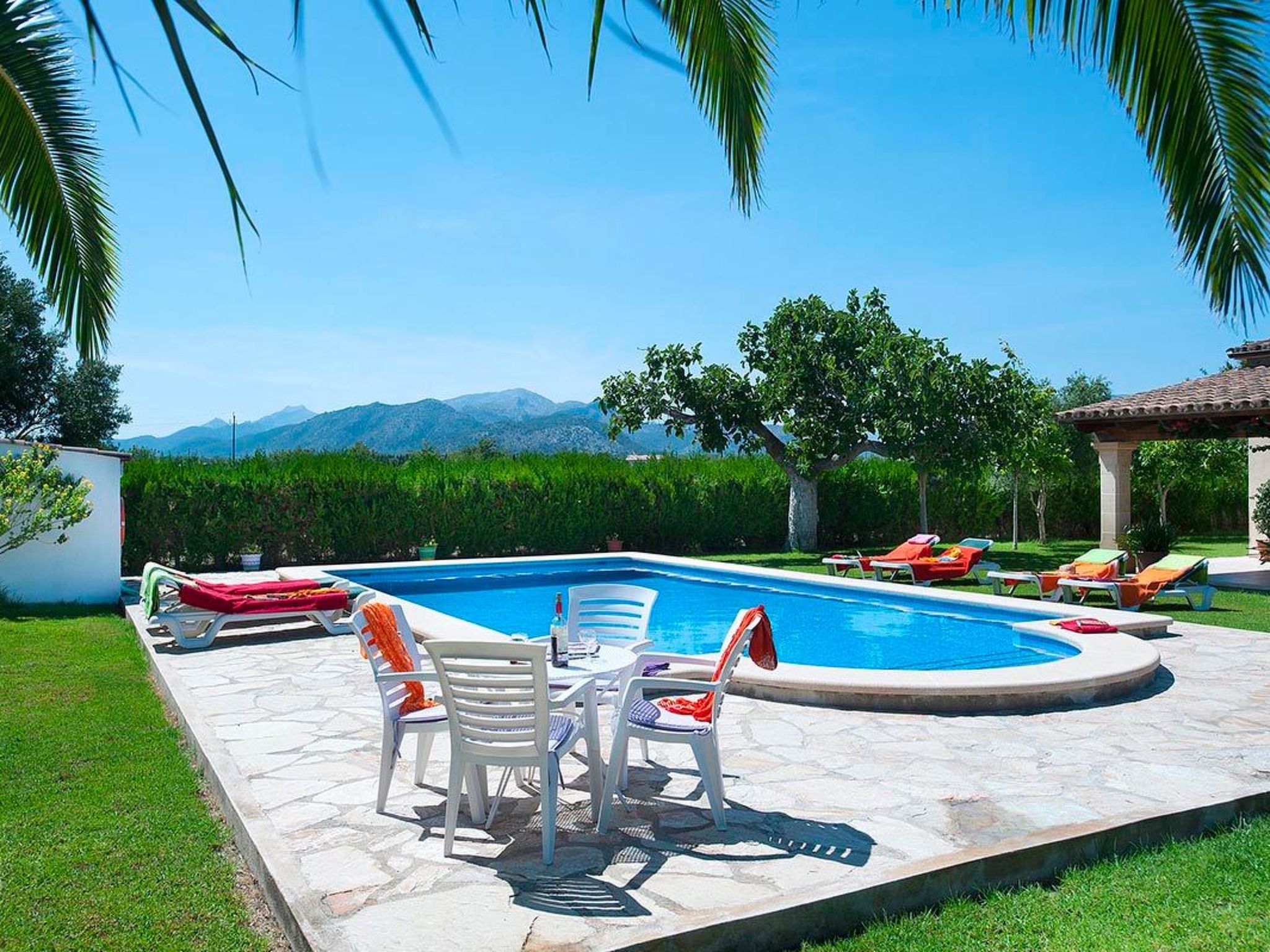 Schönes Ferienhaus in Alcúdia mit Großem Pool-Binnen