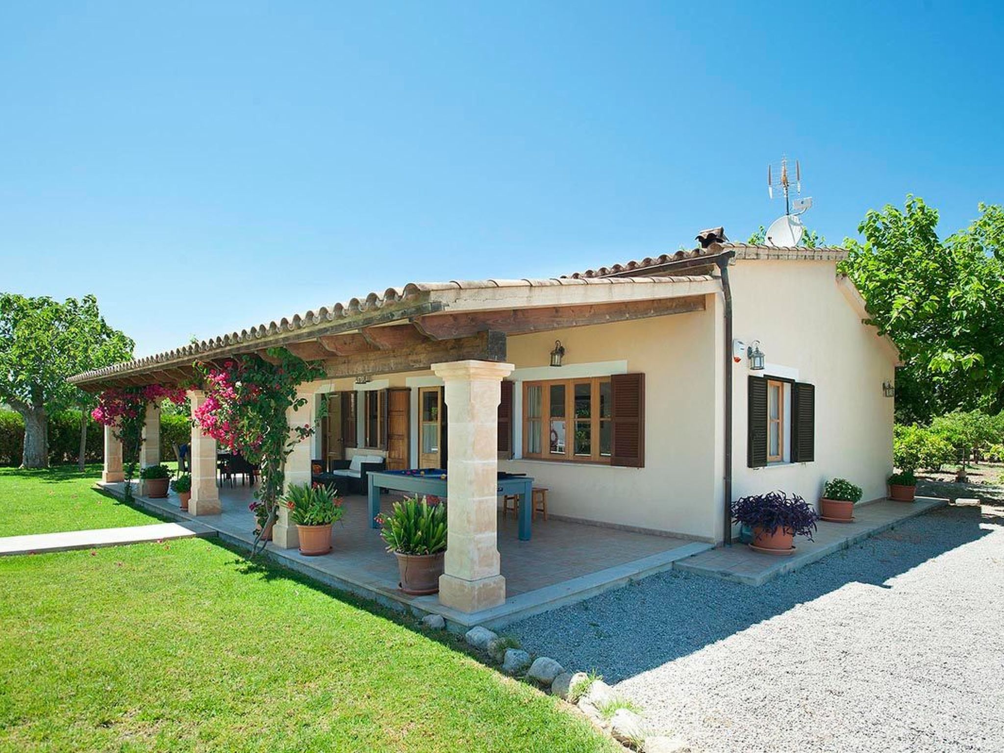 Schönes Ferienhaus in Alcúdia mit Großem Pool-Binnen