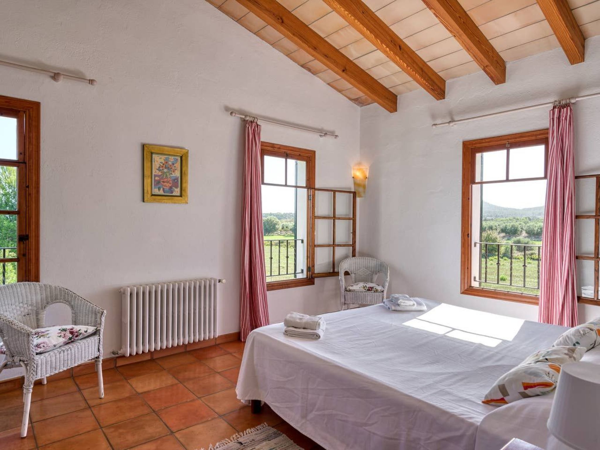 Finca mit Garten, Grill und Terrasse-Binnen