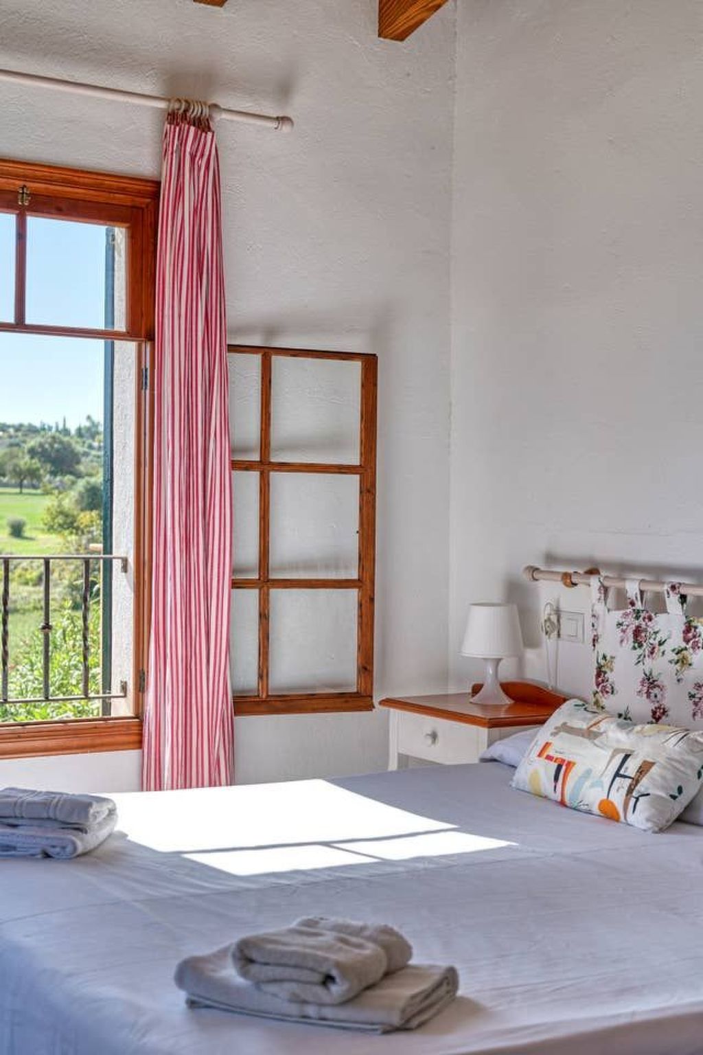 Finca mit Garten, Grill und Terrasse-Binnen