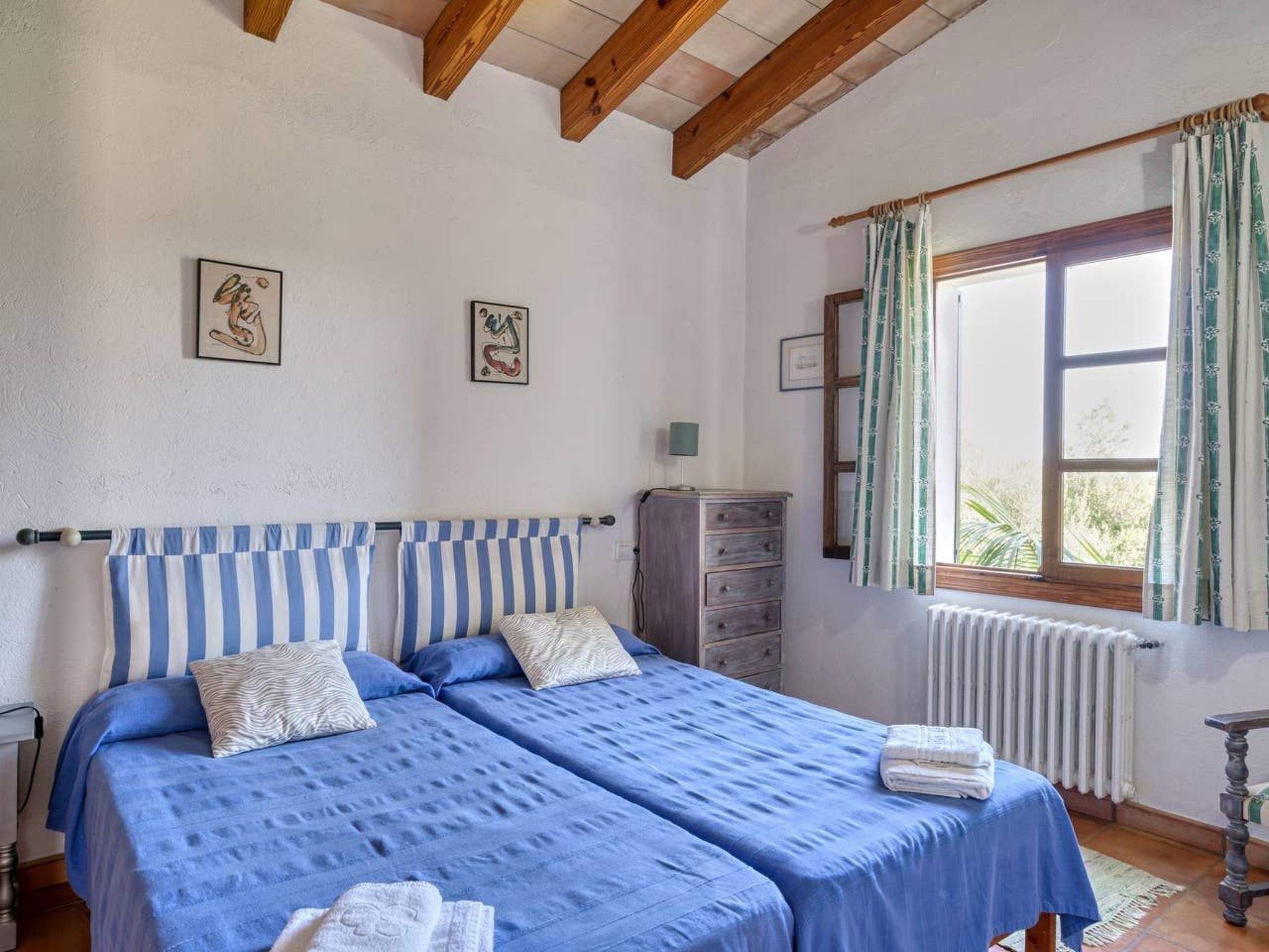 Finca mit Garten, Grill und Terrasse-Binnen