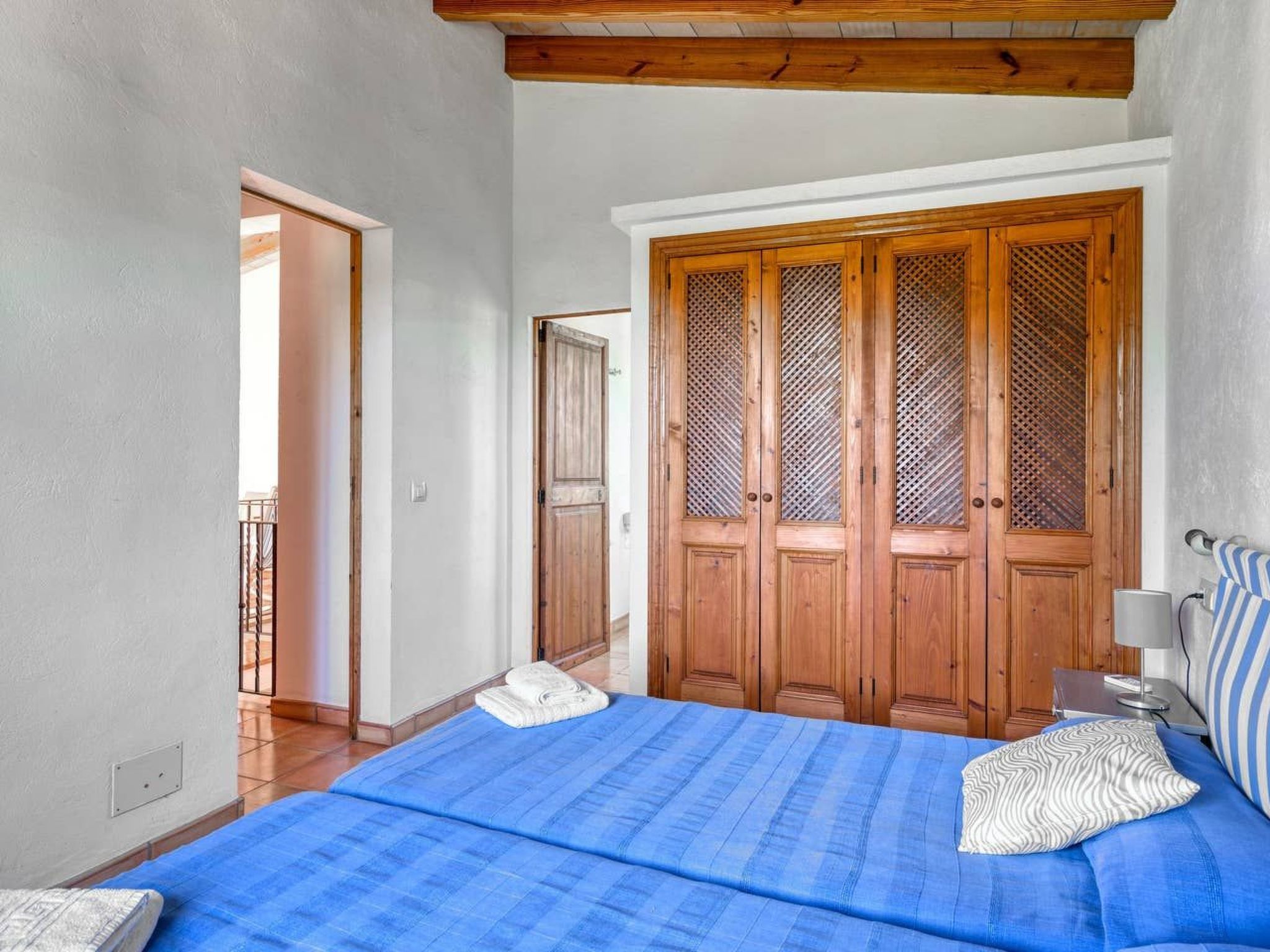 Finca mit Garten, Grill und Terrasse-Binnen