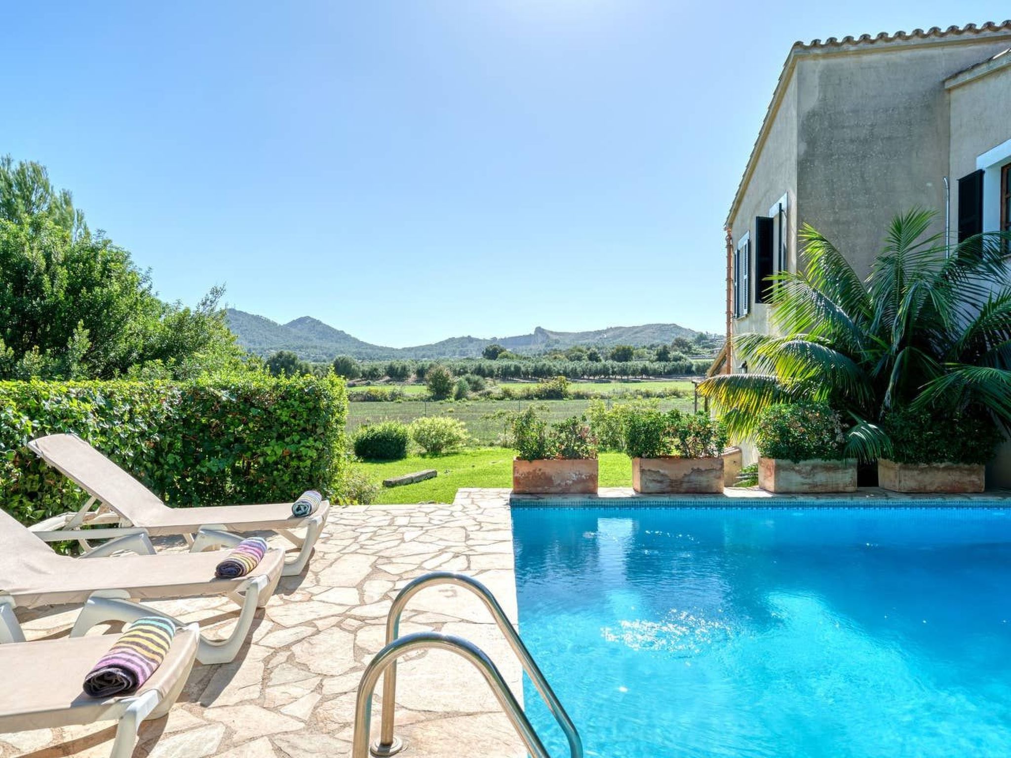 Finca mit Garten, Grill und Terrasse-Binnen