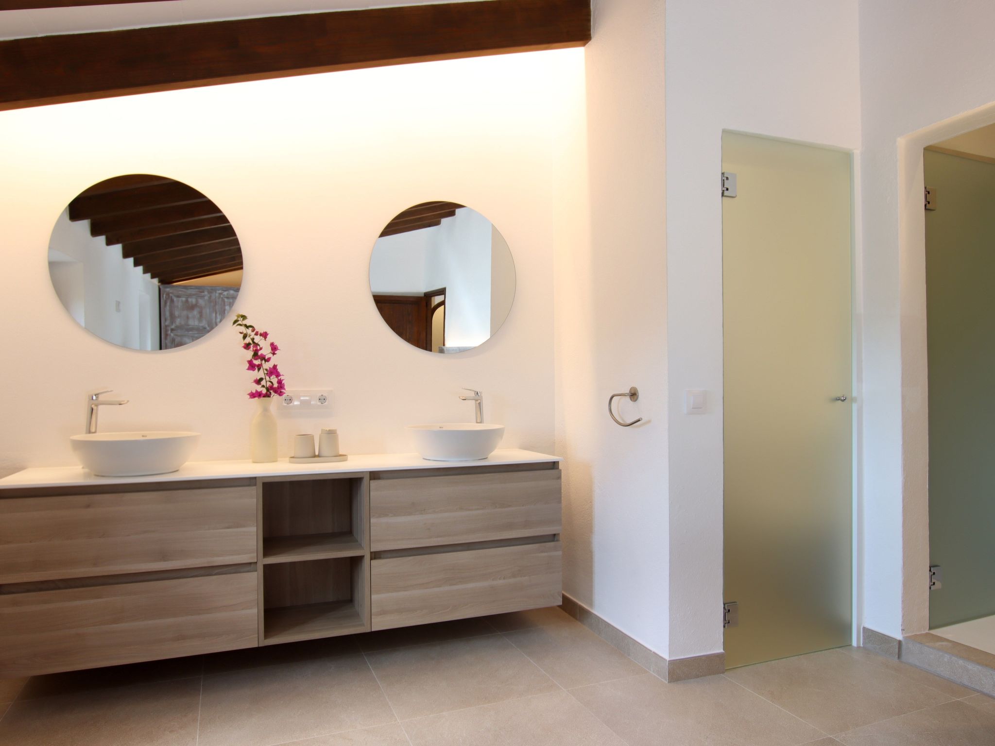 Große Villa auf dem Lande in der Nähe von Pollensa.-Binnen