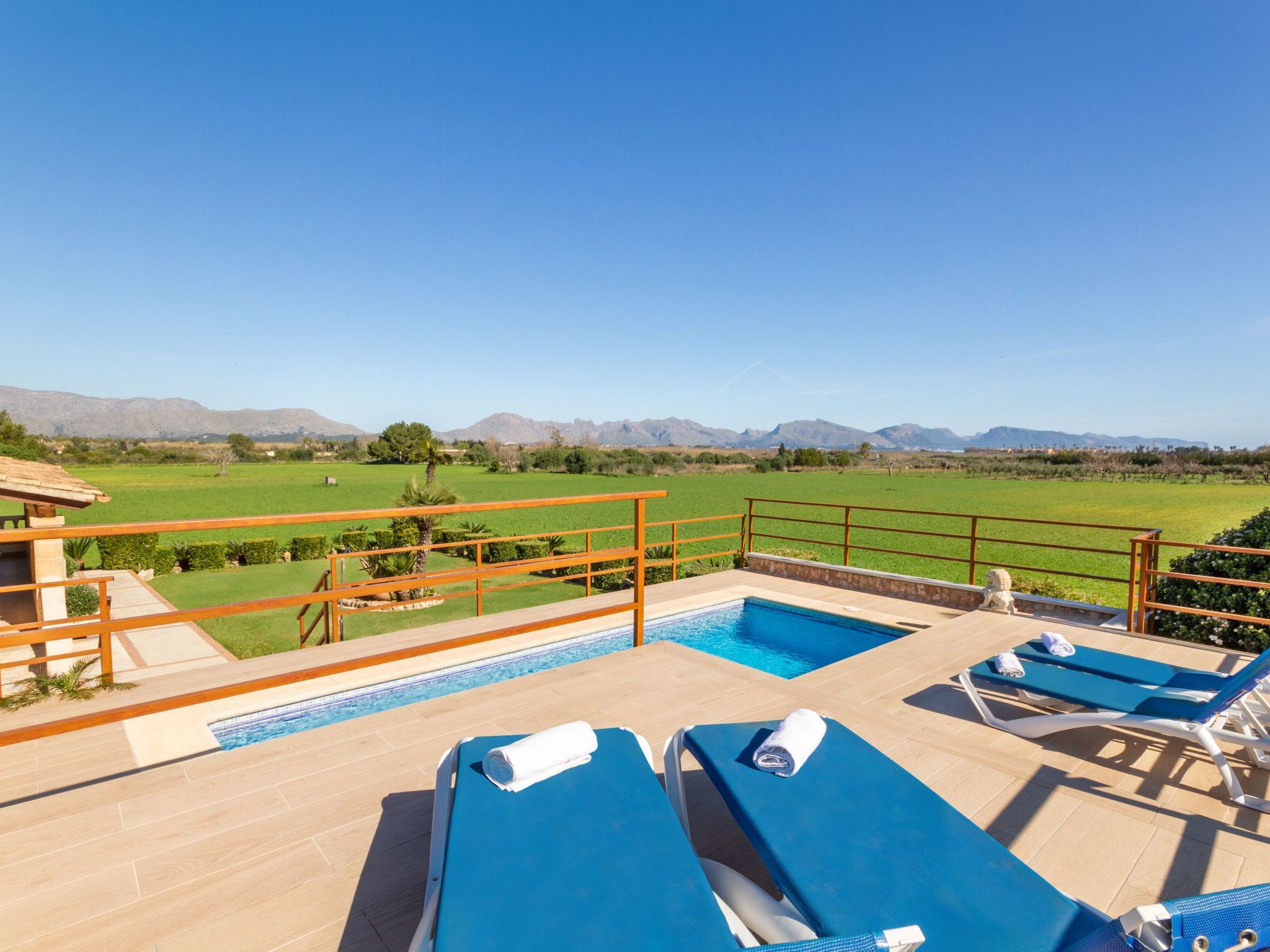 Villa Can Soler-Inside