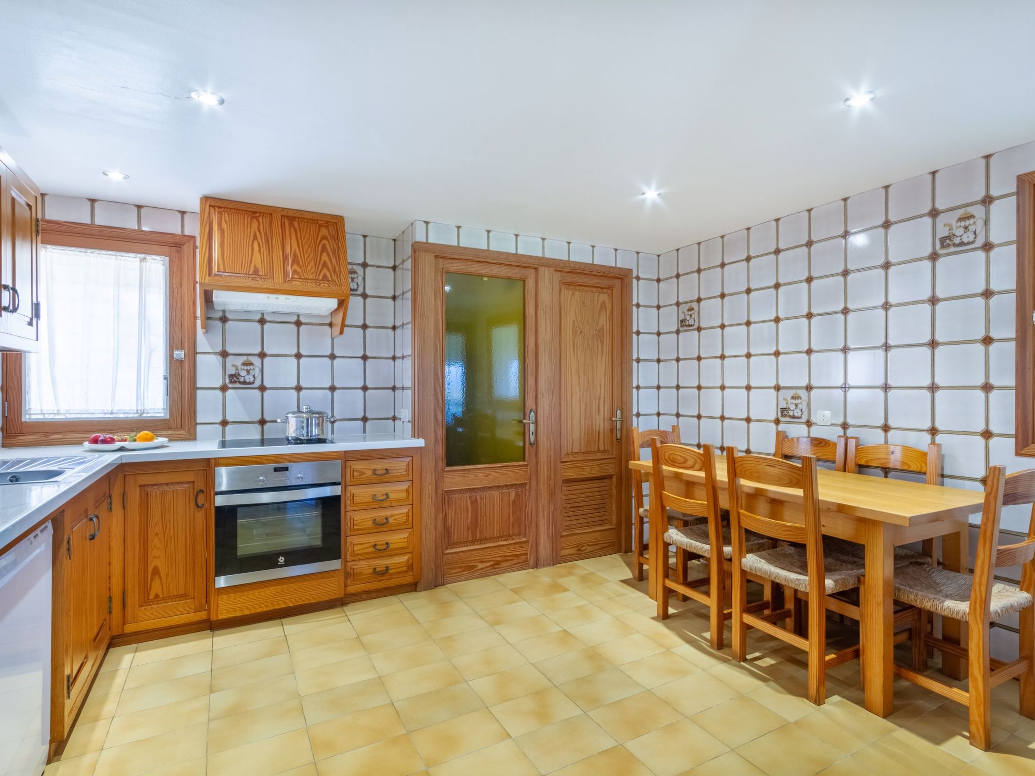 Villa Can Soler-Inside