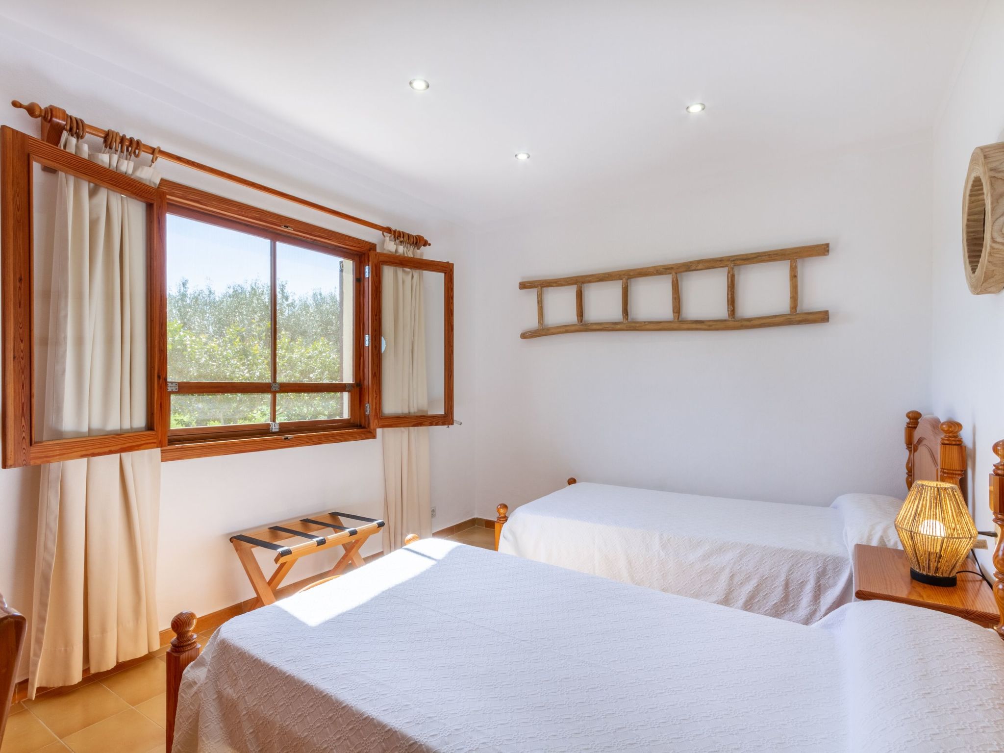 Villa Can Soler-Inside