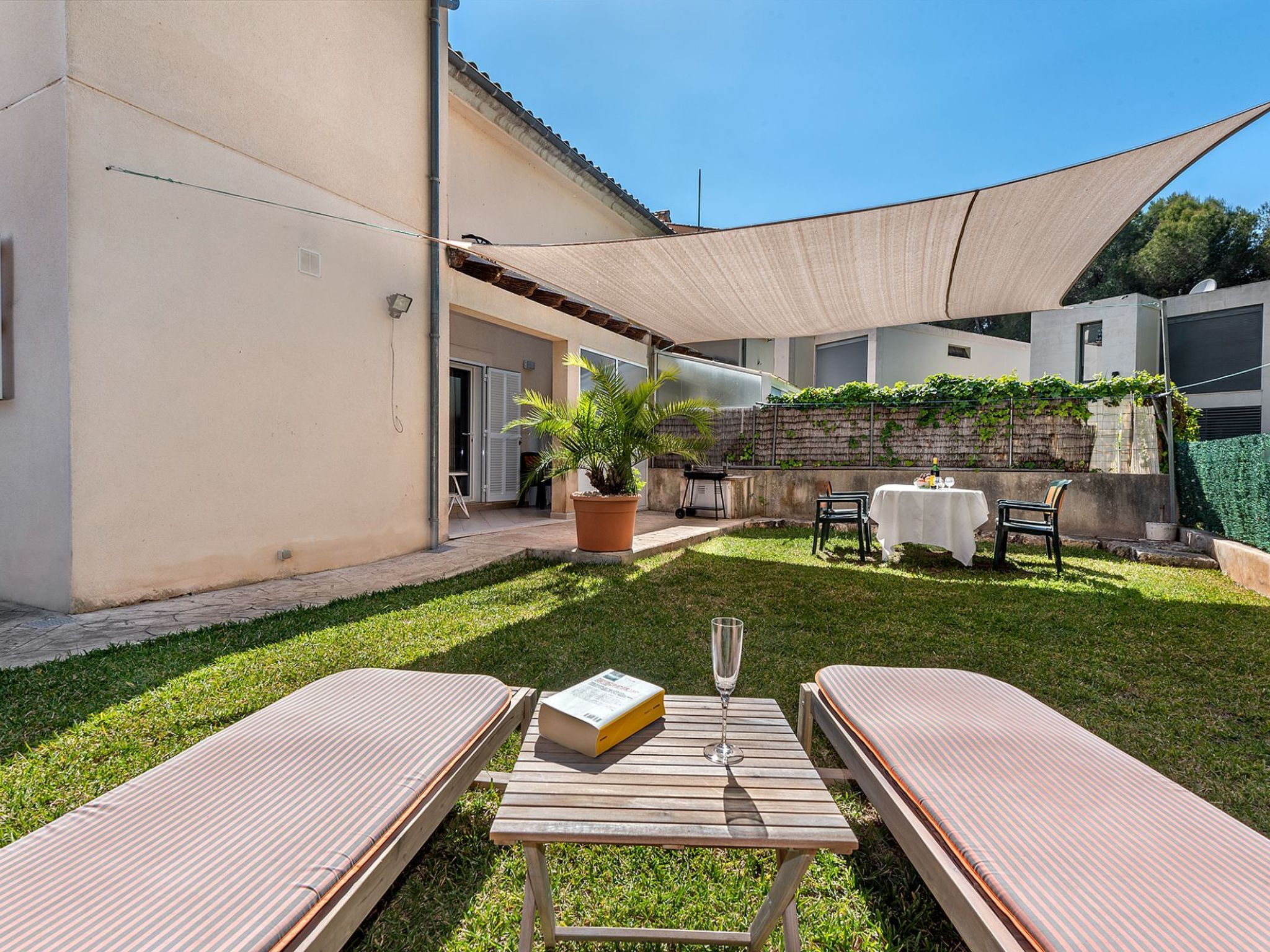 Küstencharme 150 m vom Strand entfernt, privater Garten-Image-tags.info