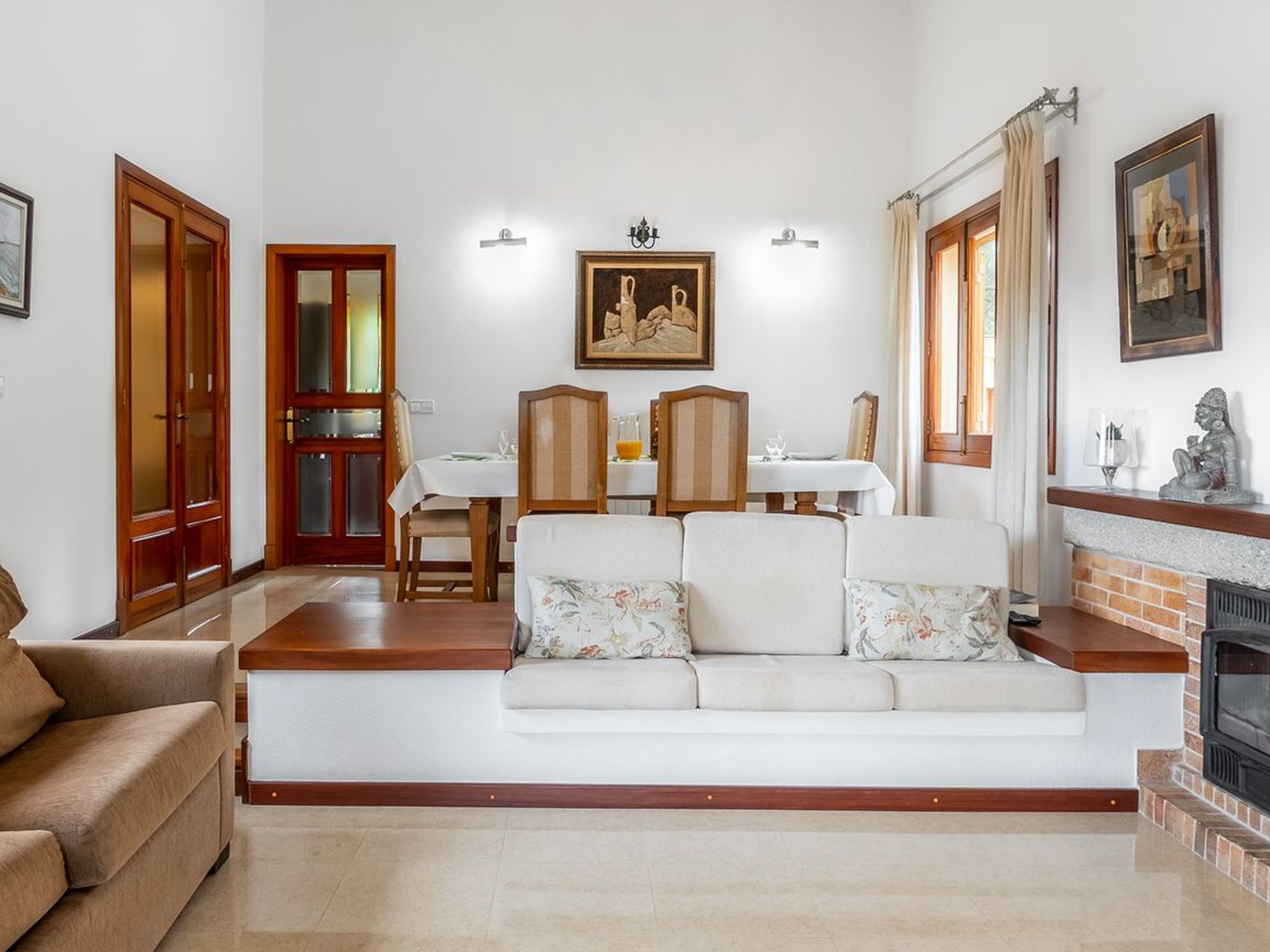 Exklusive Villa mit Meerblick und privatem Pool-Image-tags.info