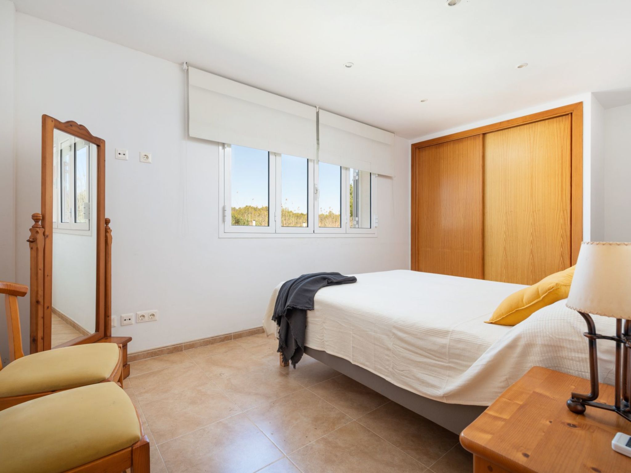 Haus mit Garten und Seeblick in Port d'Alcúdia-Image-tags.info