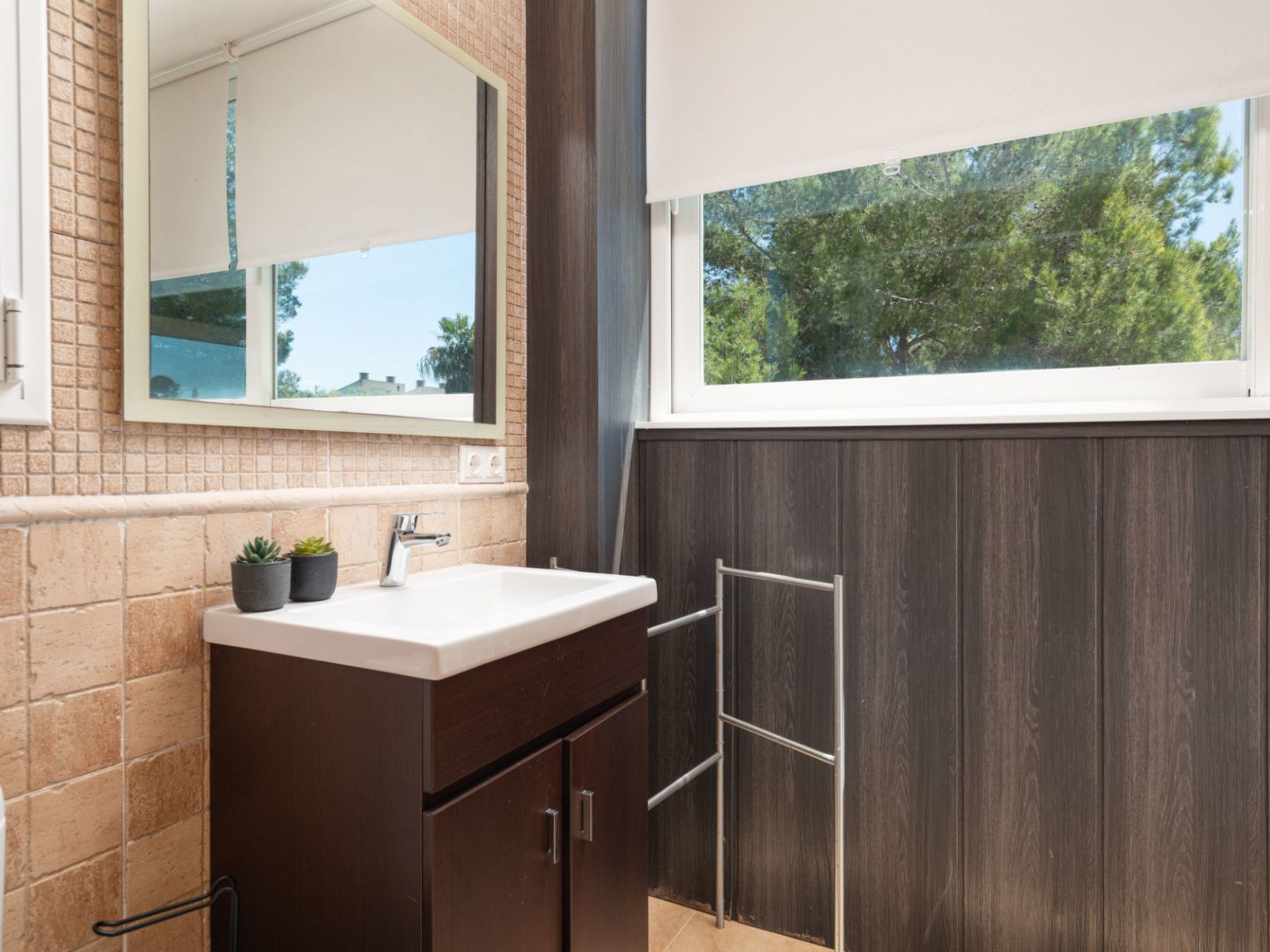 Haus mit Garten und Seeblick in Port d'Alcúdia-Image-tags.info