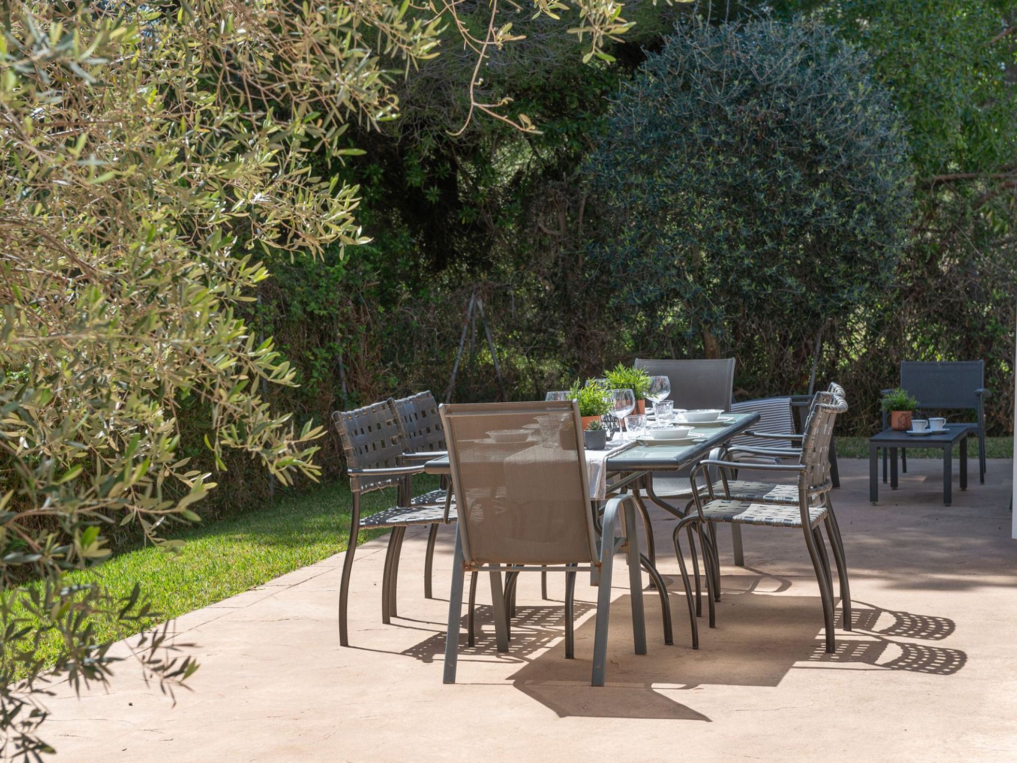 Haus mit Garten und Seeblick in Port d'Alcúdia-Image-tags.info