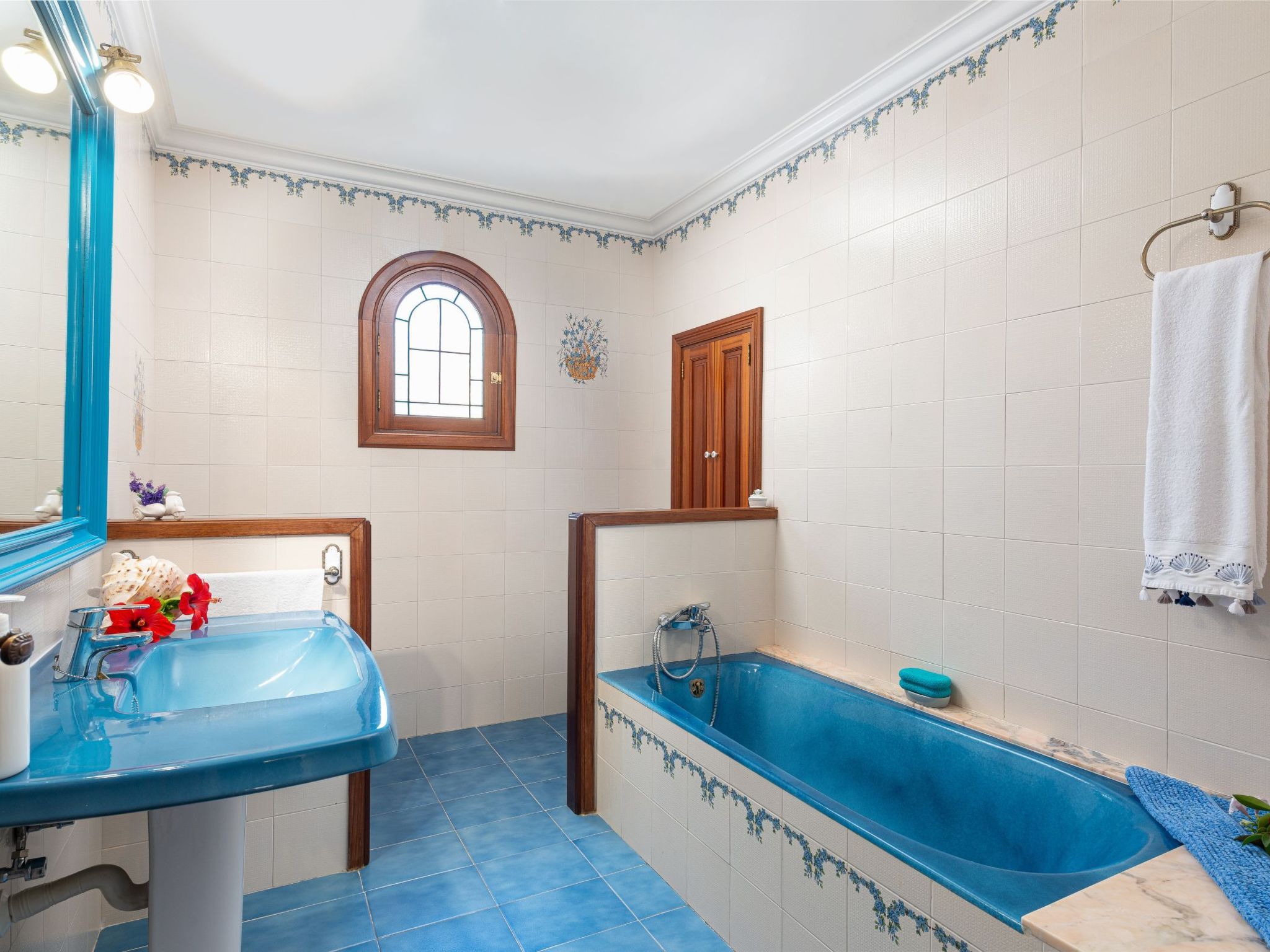 Stilvolle Villa mit Terrasse und Nähe zum Strand-Image-tags.info