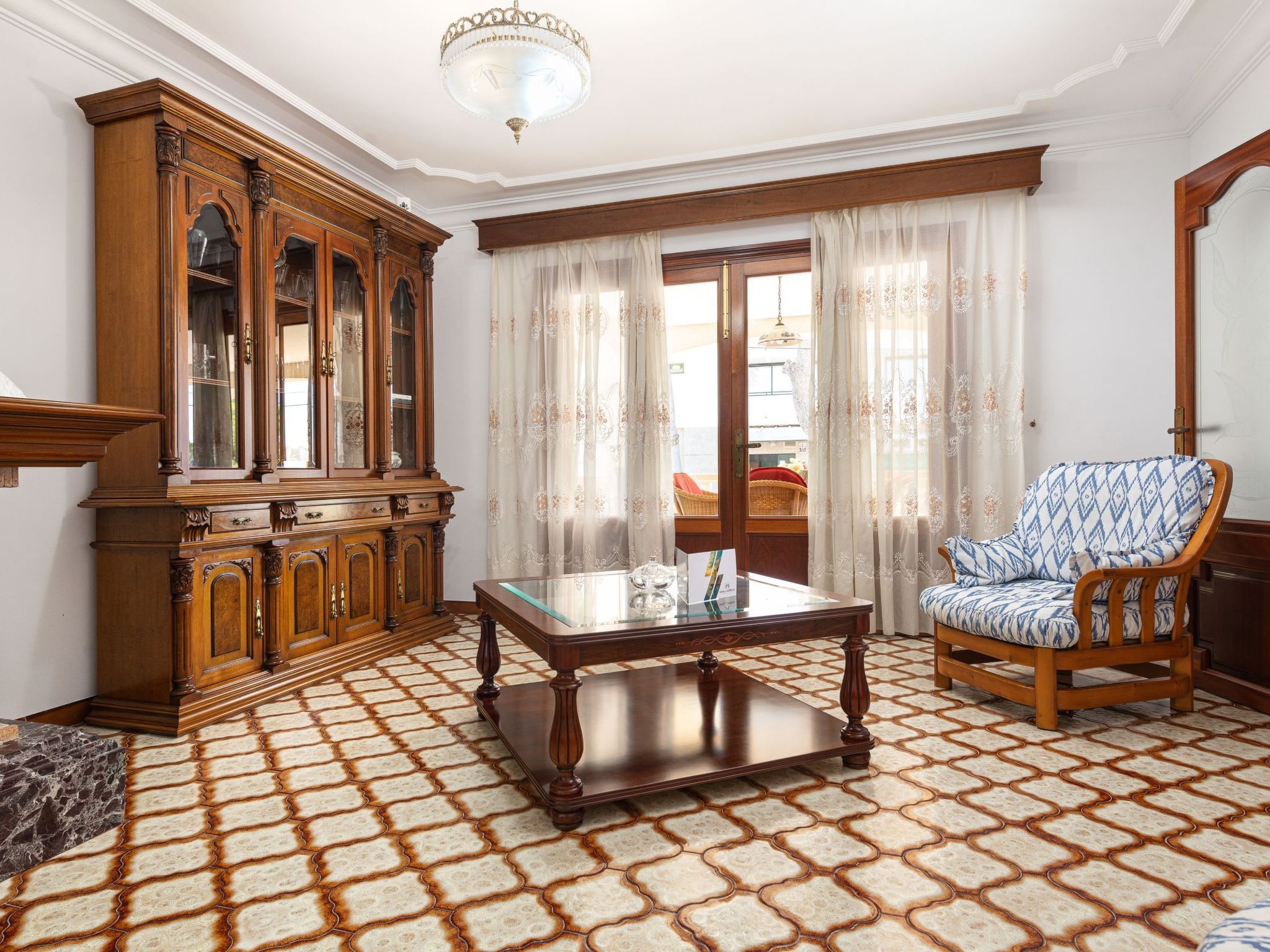 Stilvolle Villa mit Terrasse und Nähe zum Strand-Image-tags.info