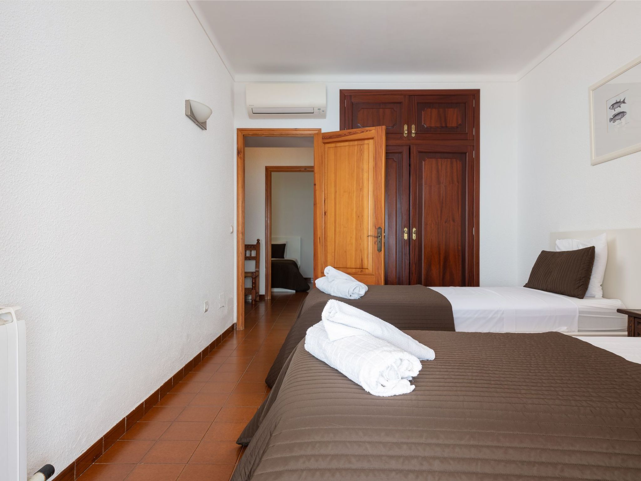 Verträumte Villa mit privatem Pool und Liegewiese-Image-tags.info