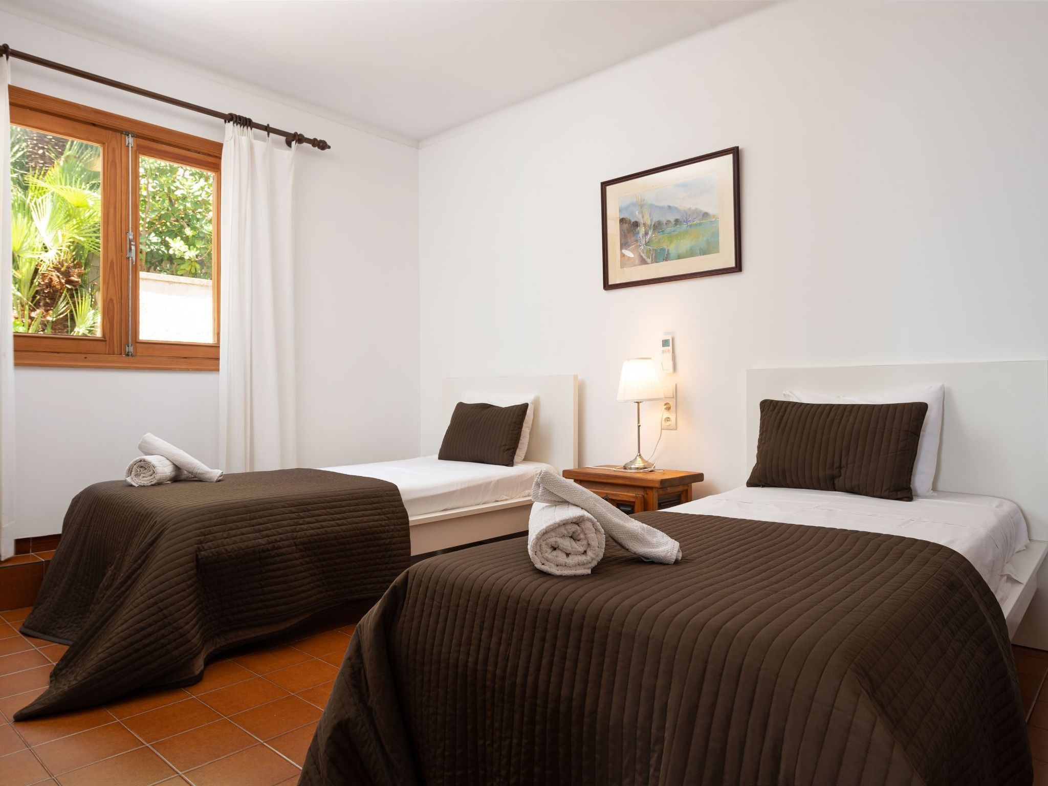 Verträumte Villa mit privatem Pool und Liegewiese-Image-tags.info