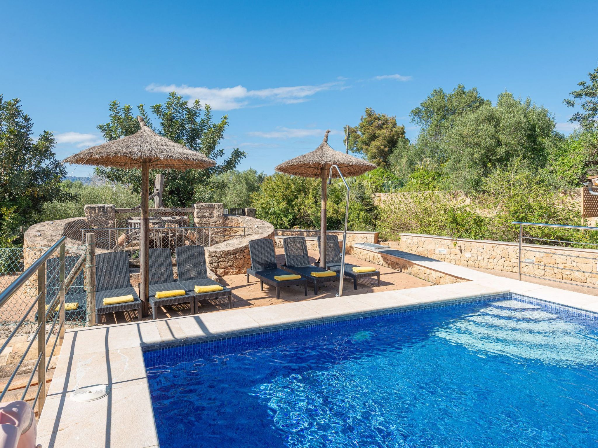 Photo of Das Beste von Alcudia, privater Pool, BBQ, einladender Garten