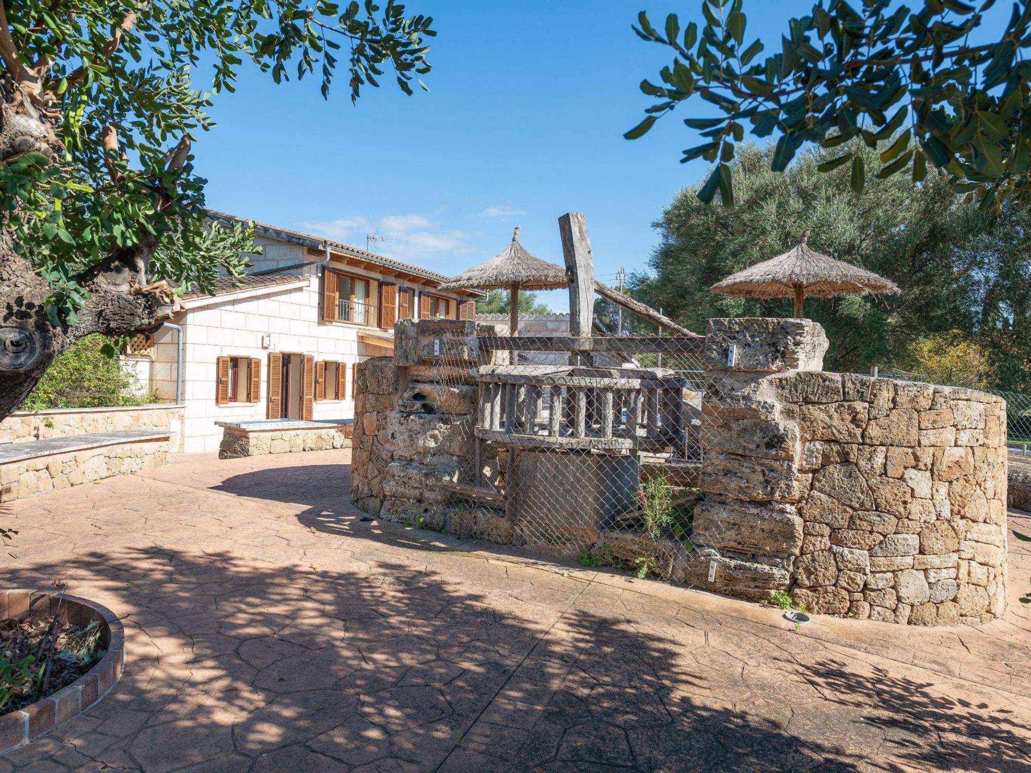 Photo of Das Beste von Alcudia, privater Pool, BBQ, einladender Garten