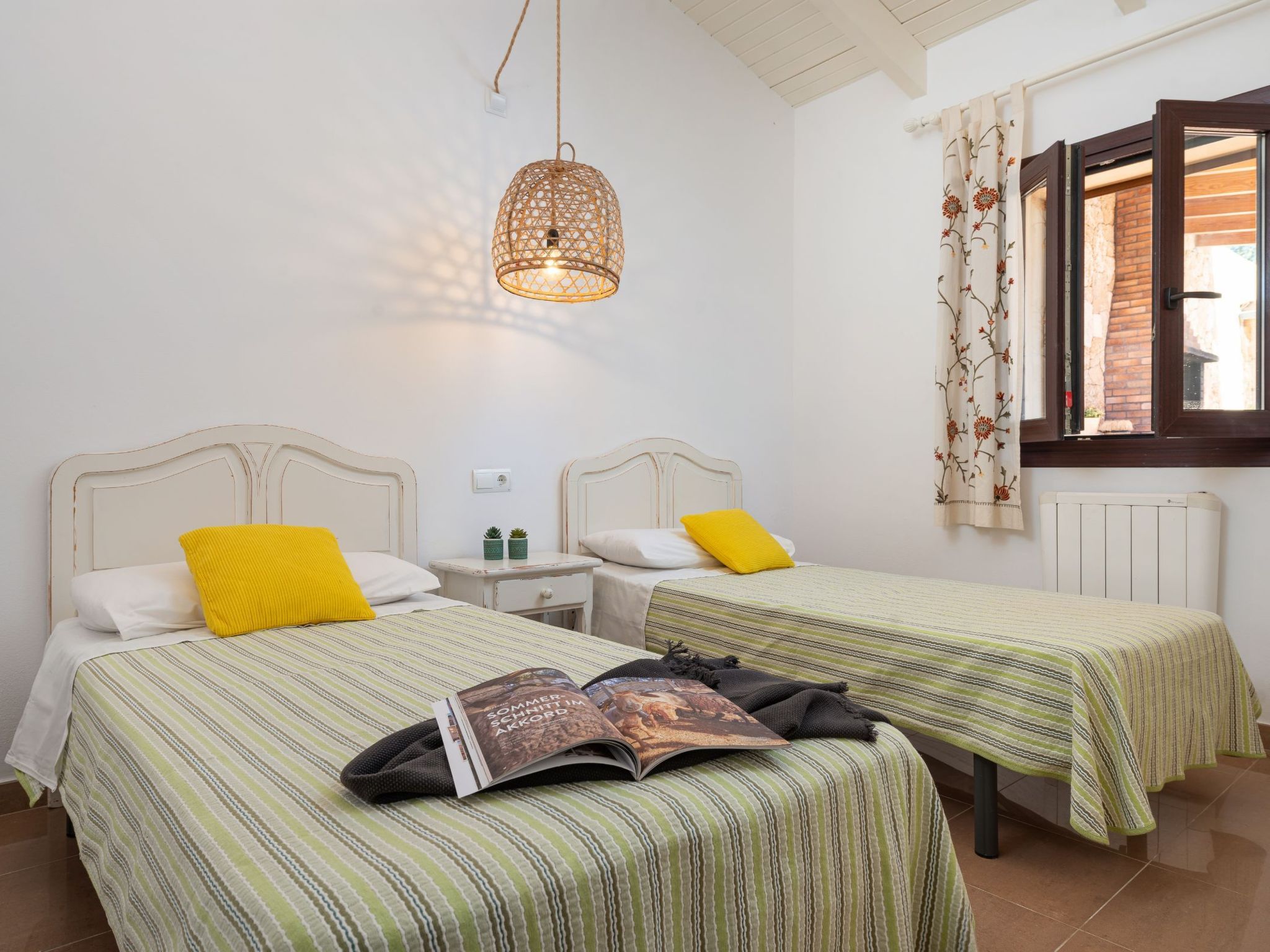 Photo of Das Beste von Alcudia, privater Pool, BBQ, einladender Garten