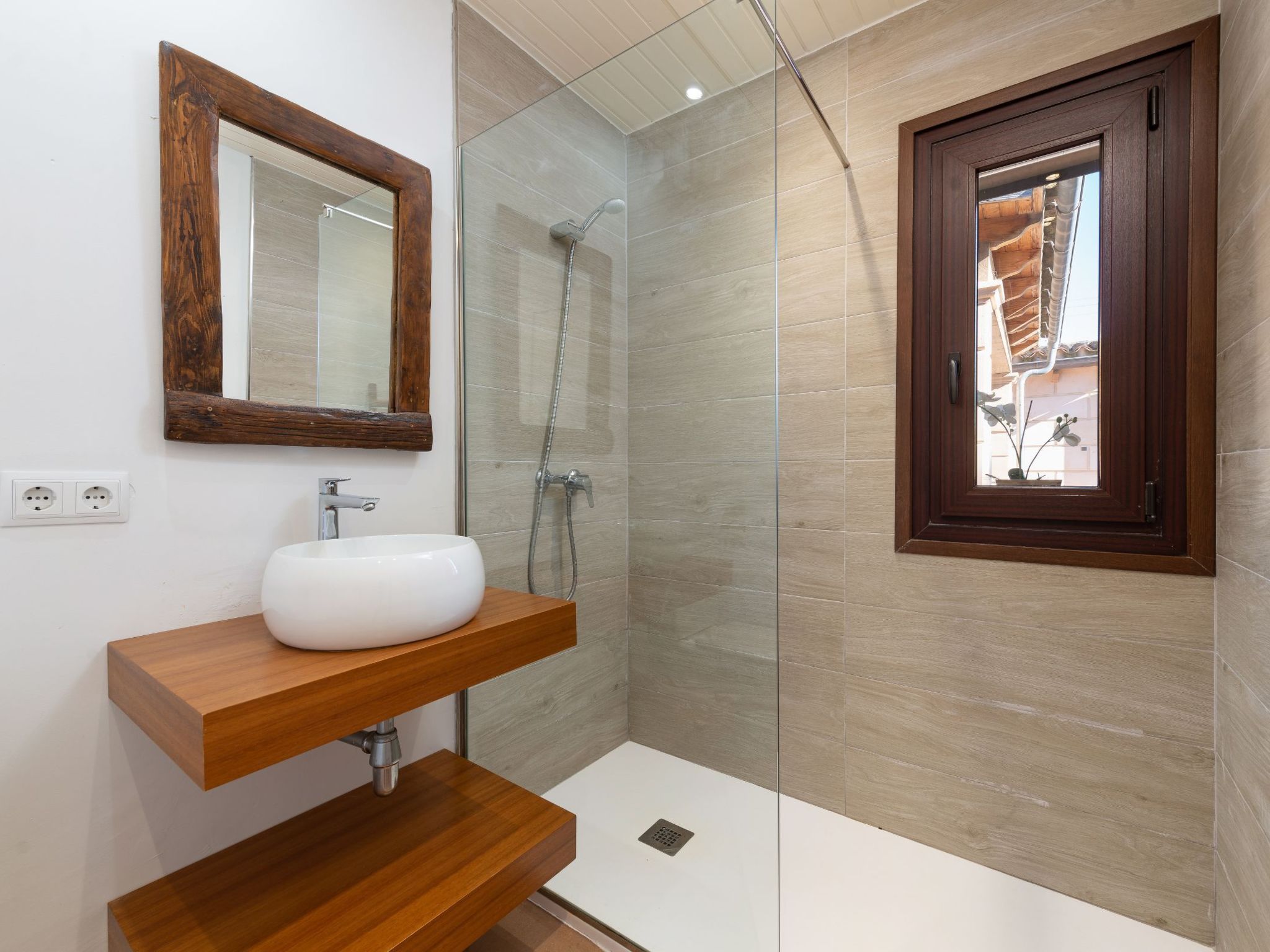 Photo of Das Beste von Alcudia, privater Pool, BBQ, einladender Garten