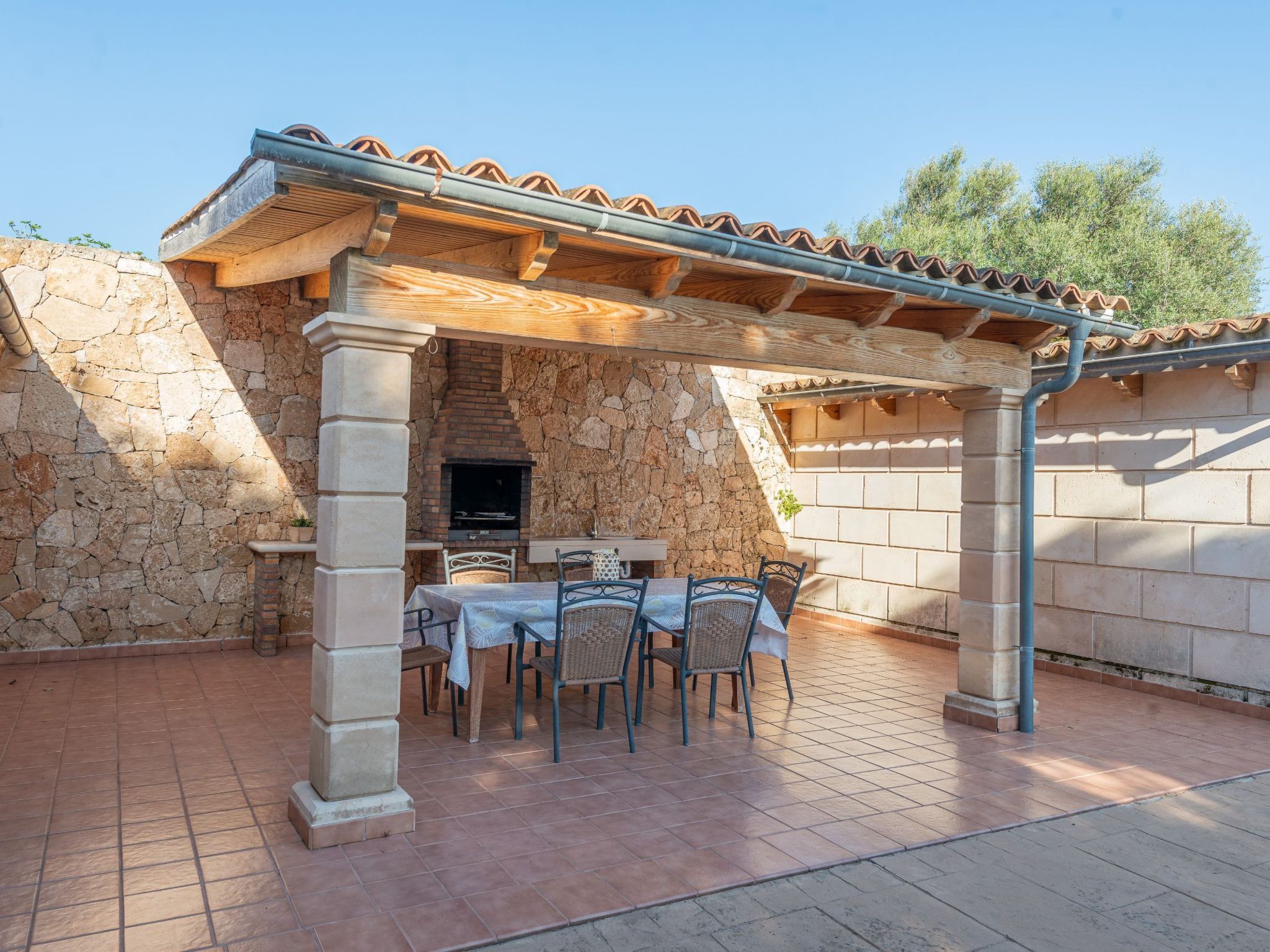 Photo of Das Beste von Alcudia, privater Pool, BBQ, einladender Garten