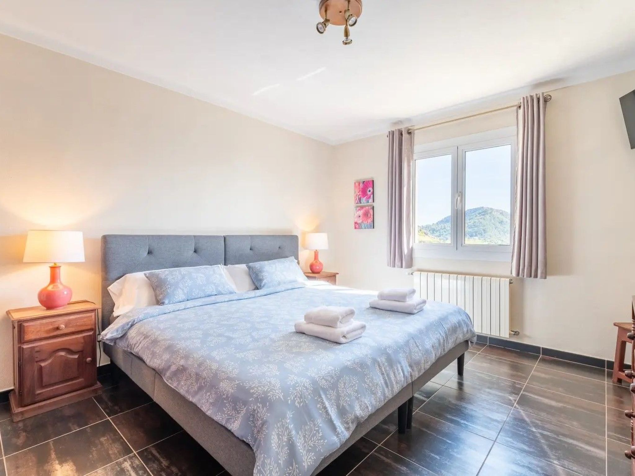 Villa 'Oscols d'Alt' mit eigenem Pool-Binnen