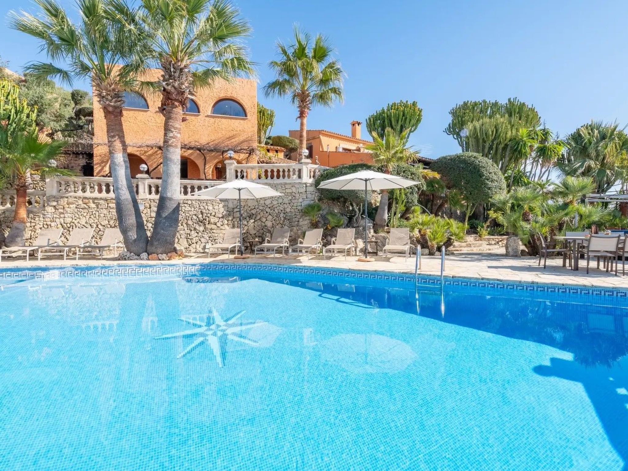 Villa 'Oscols d'Alt' mit eigenem Pool-Binnen