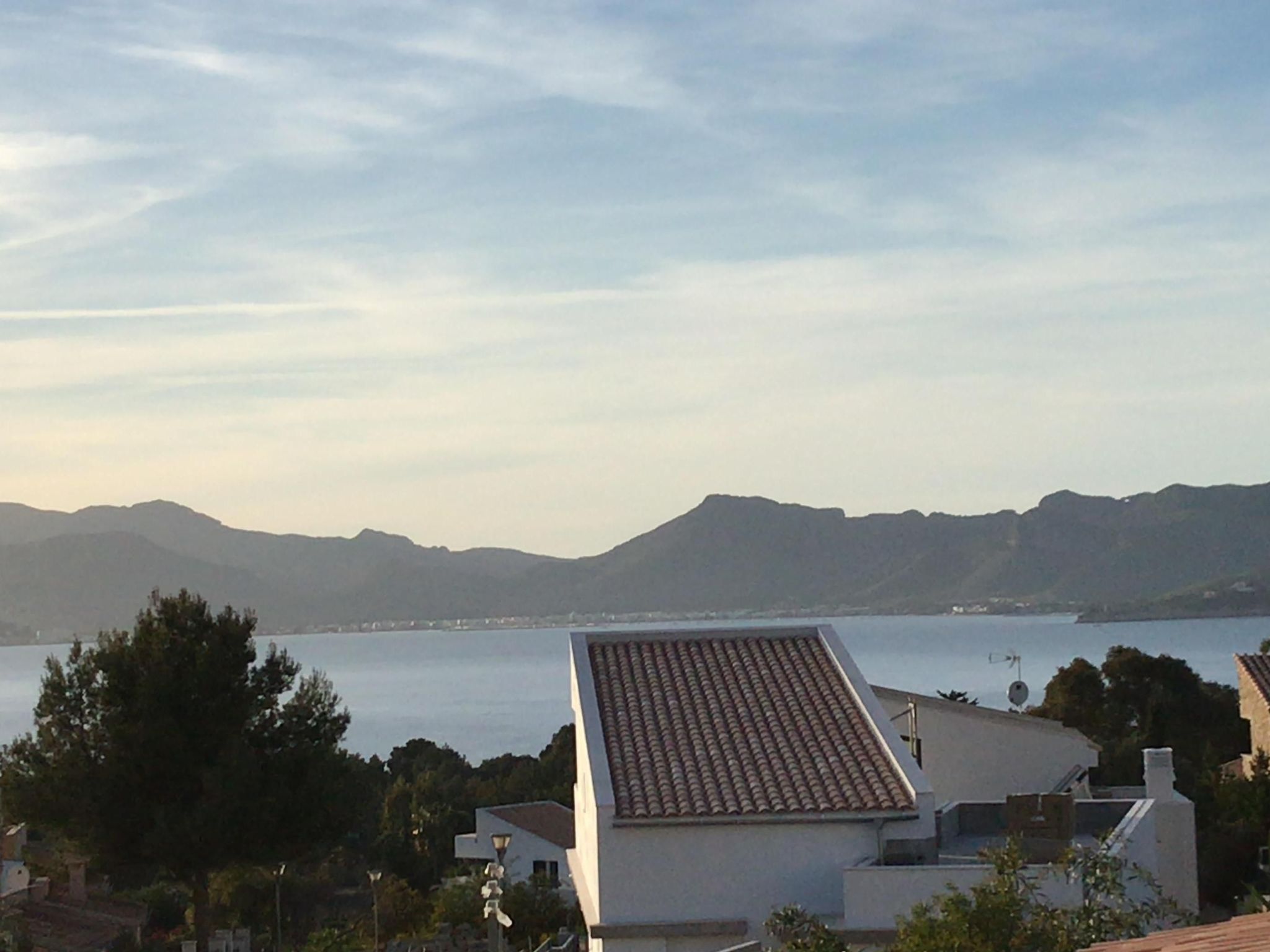 Photo of Moderne Villa mit Pool, Terrasse und traumhaften Meerblick
