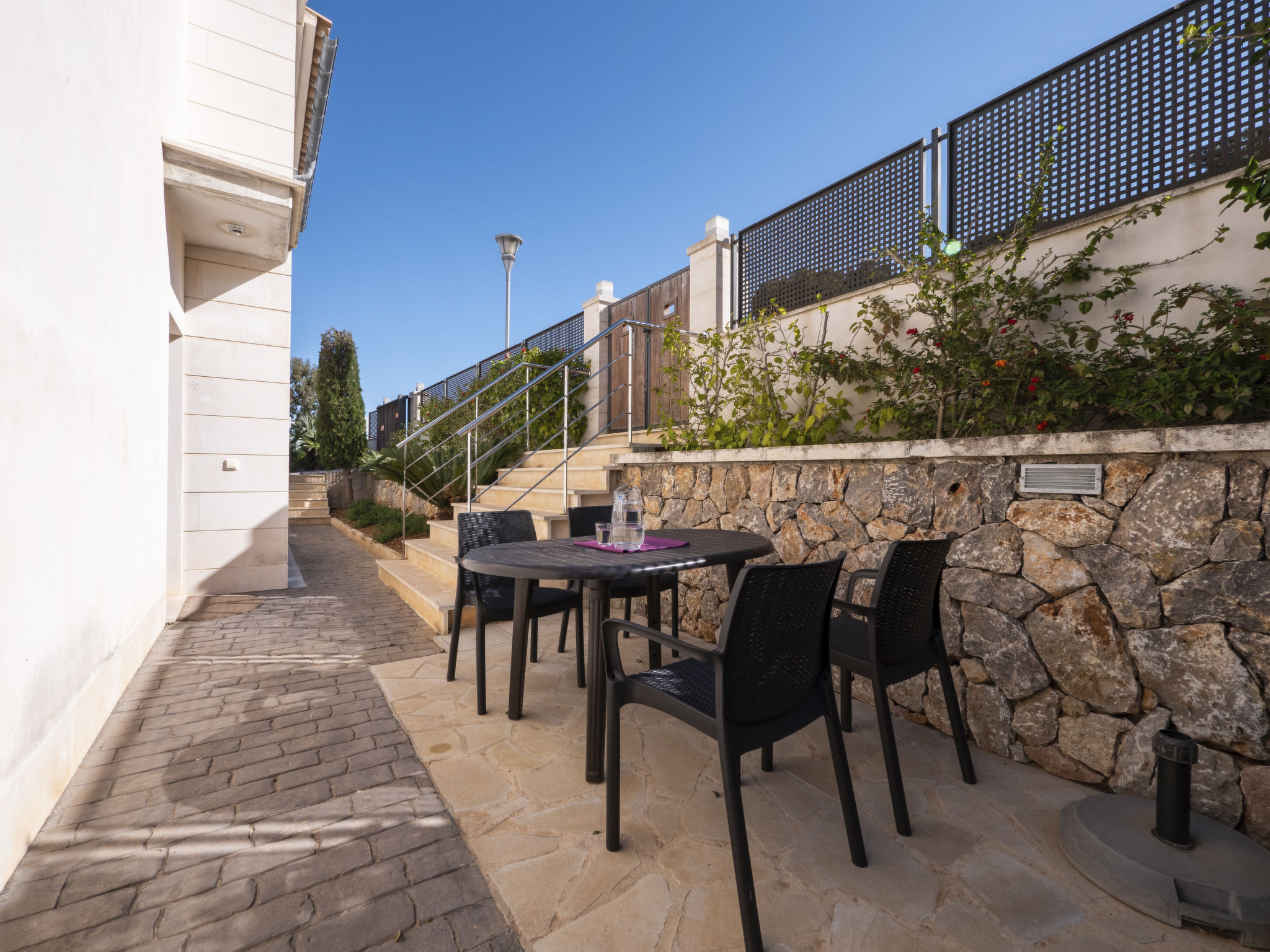 Photo of Moderne Villa mit Pool, Terrasse und traumhaften Meerblick