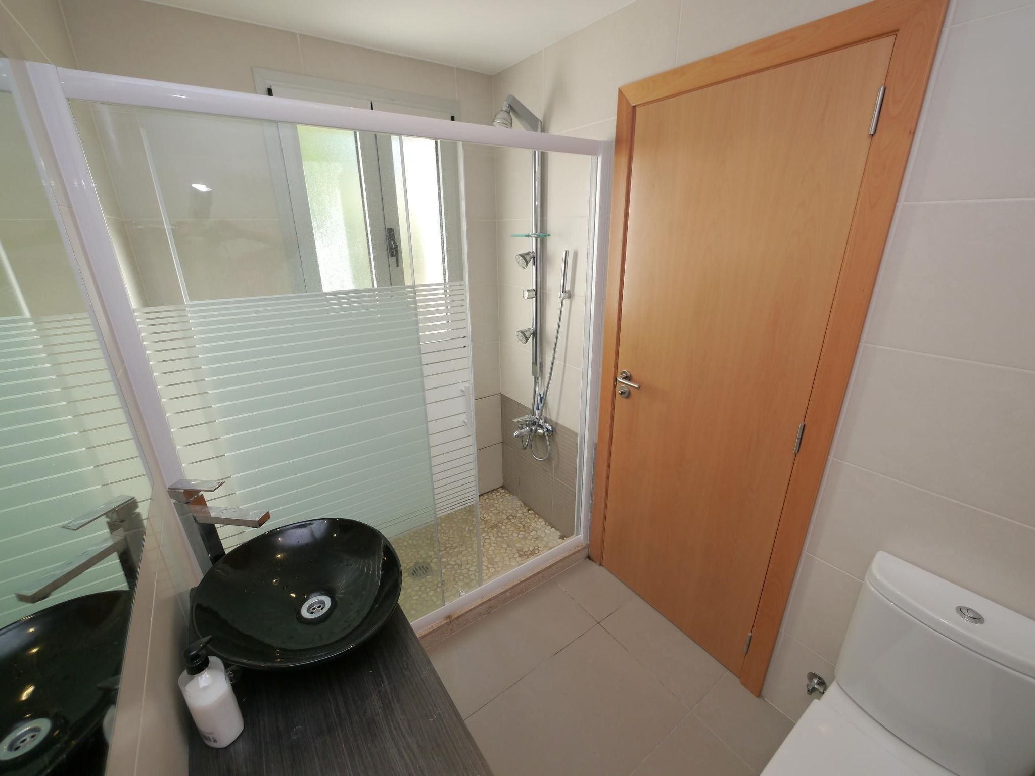 Photo of Moderne Villa mit Pool, Terrasse und traumhaften Meerblick