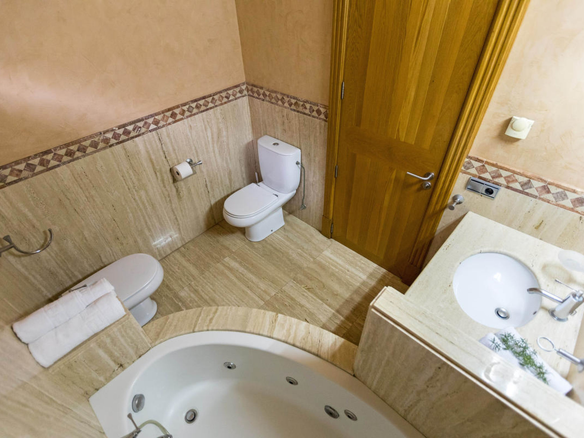 Photo of in Mal Pas-Bon Aire mit Privatem Pool