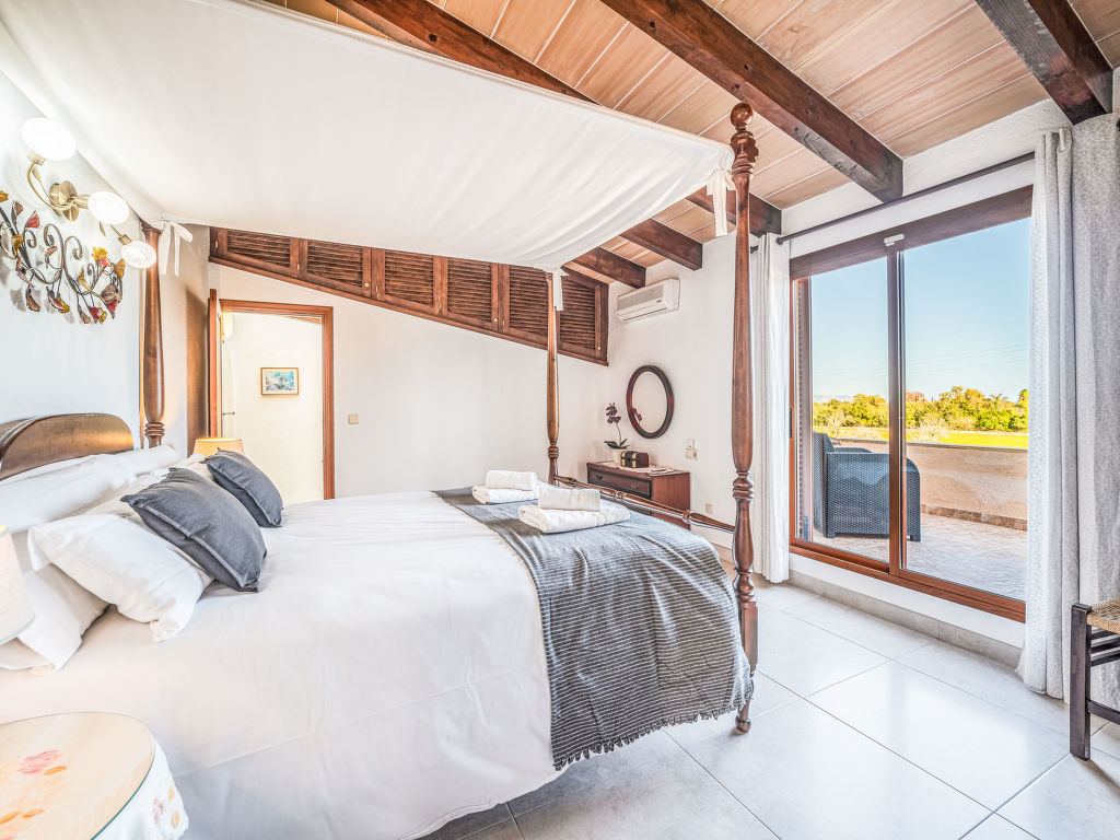 Ca Na Guerrera — Bedroom