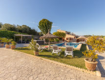 Vacation home Ca Na Guerrera