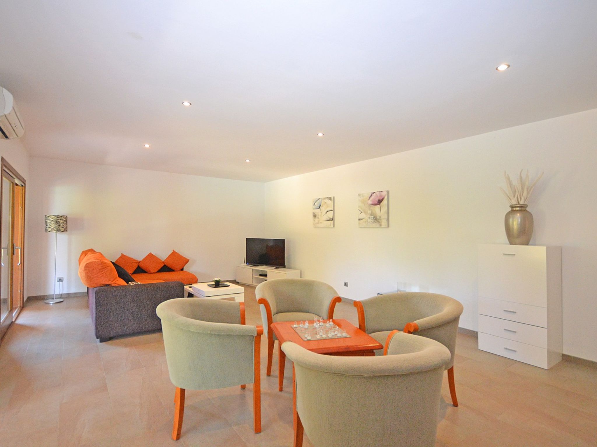 Photo of Santa Maria