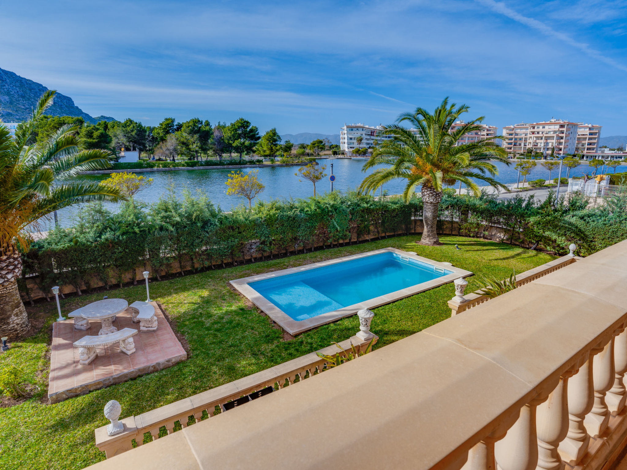 Villa Lago - Aran Berna Etv/14896 by PriorityVilla