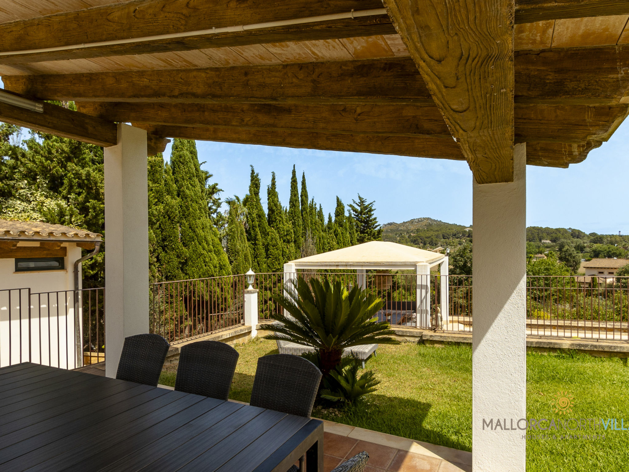Villa Alejandra en Alcúdia - Outside