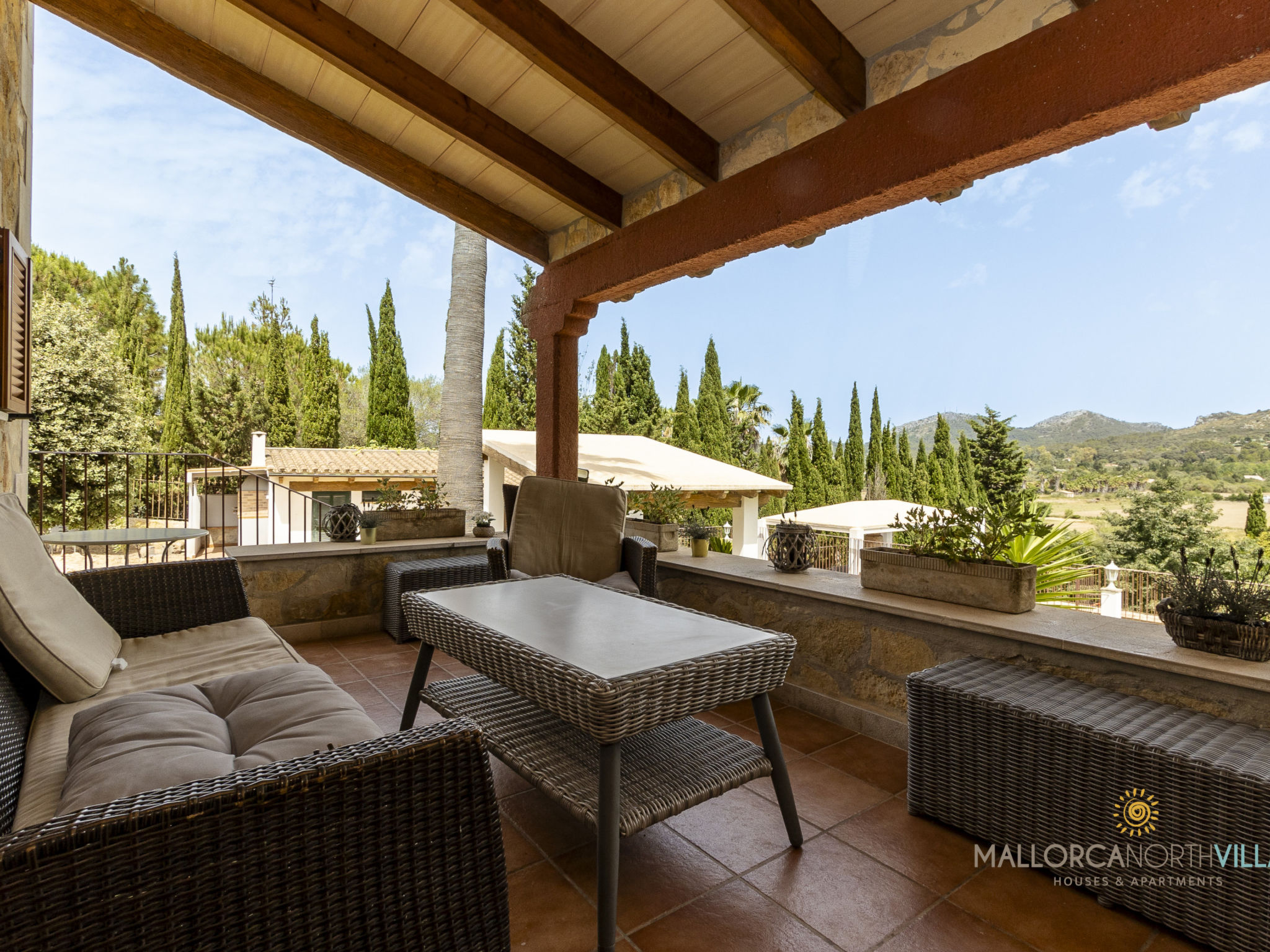 Villa Alejandra en Alcúdia - Outside