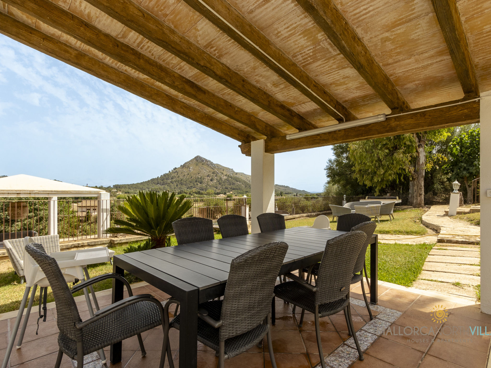 Villa Alejandra en Alcúdia - Outside