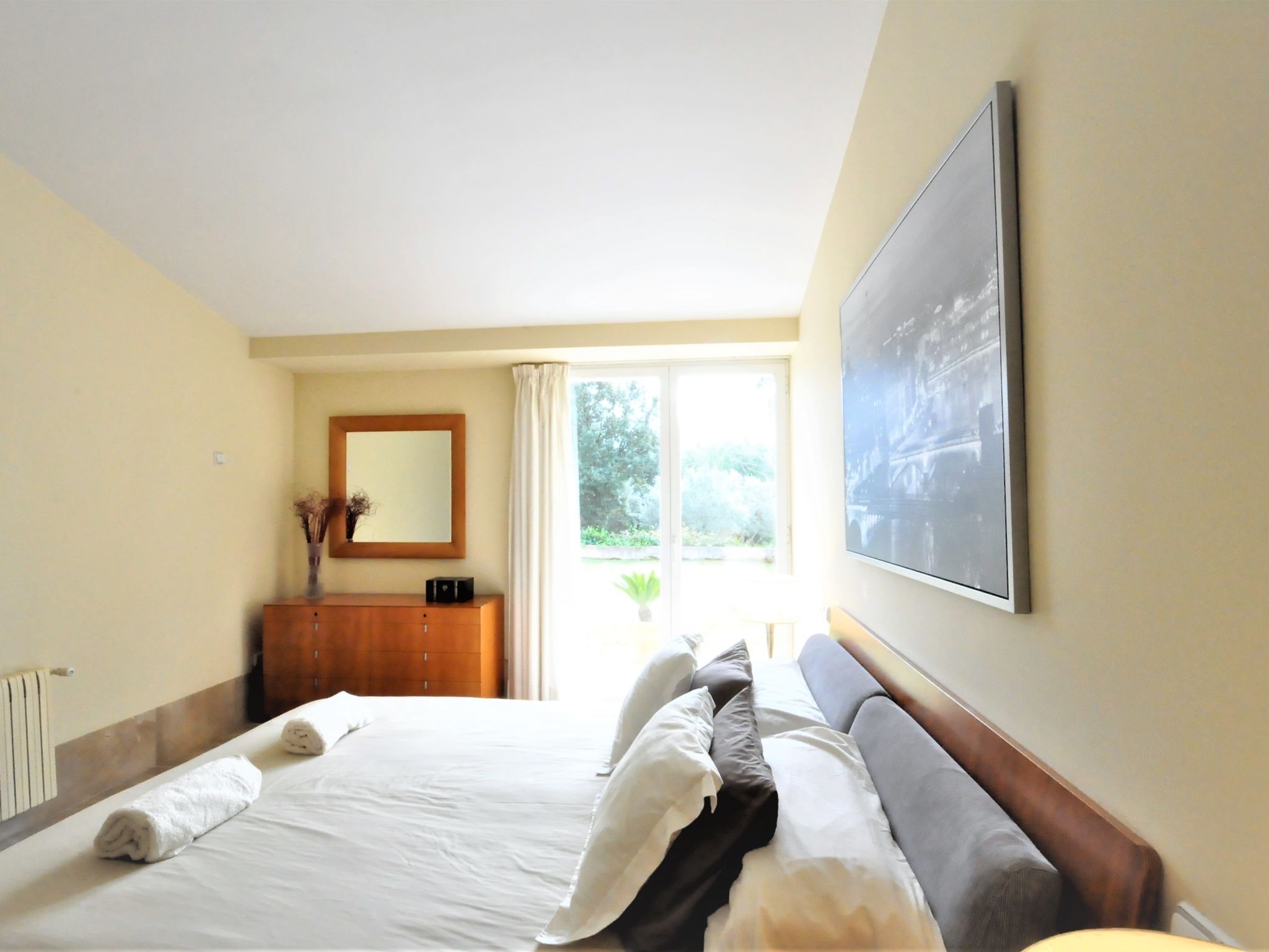 Villa con piscina y pista de tenis privada ideal para familias.  - WiFi Gratis - Inside