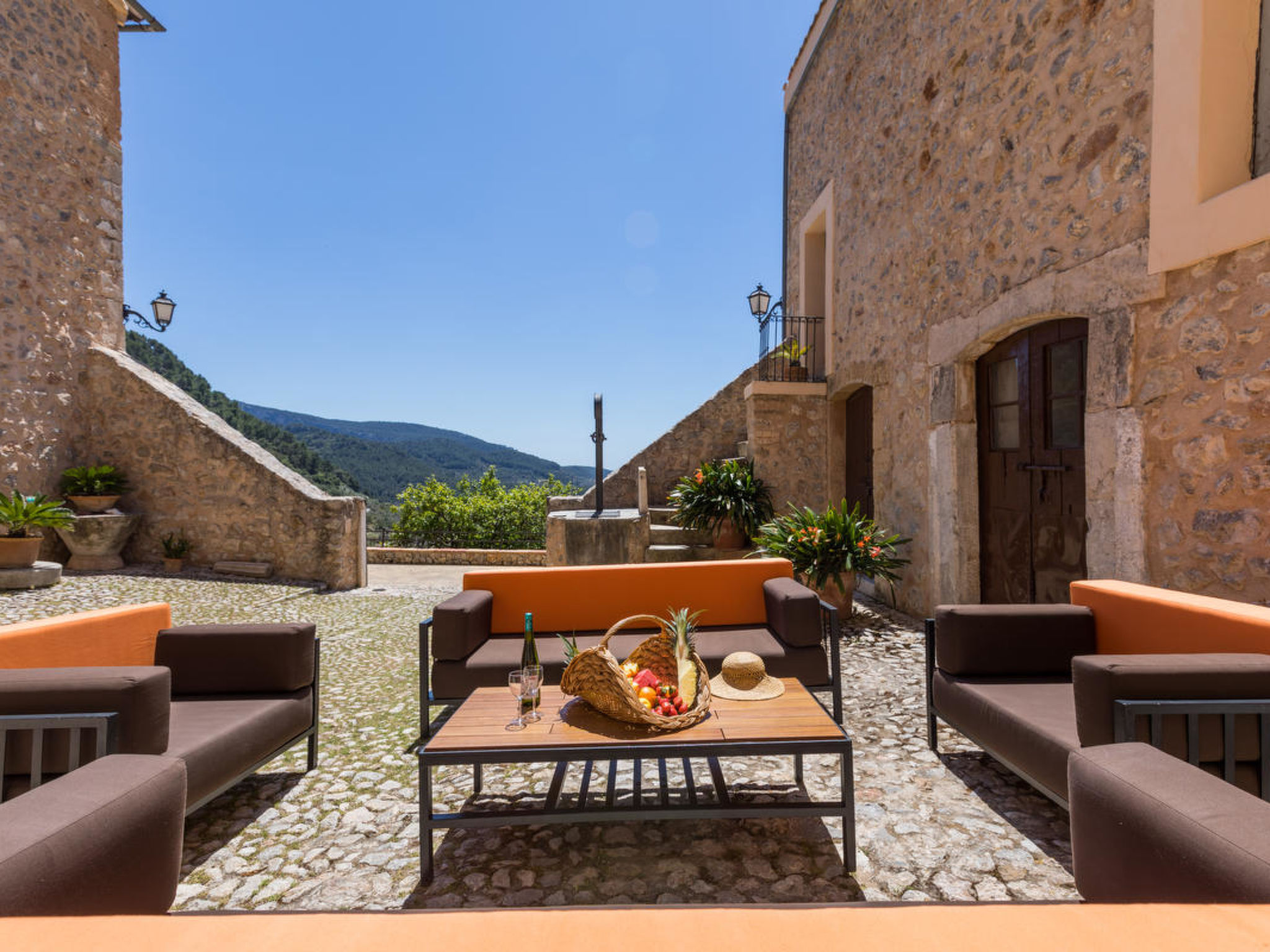 Vakantiehuis met privé zwembad in Bunyola (Spanje) voor 12 personen