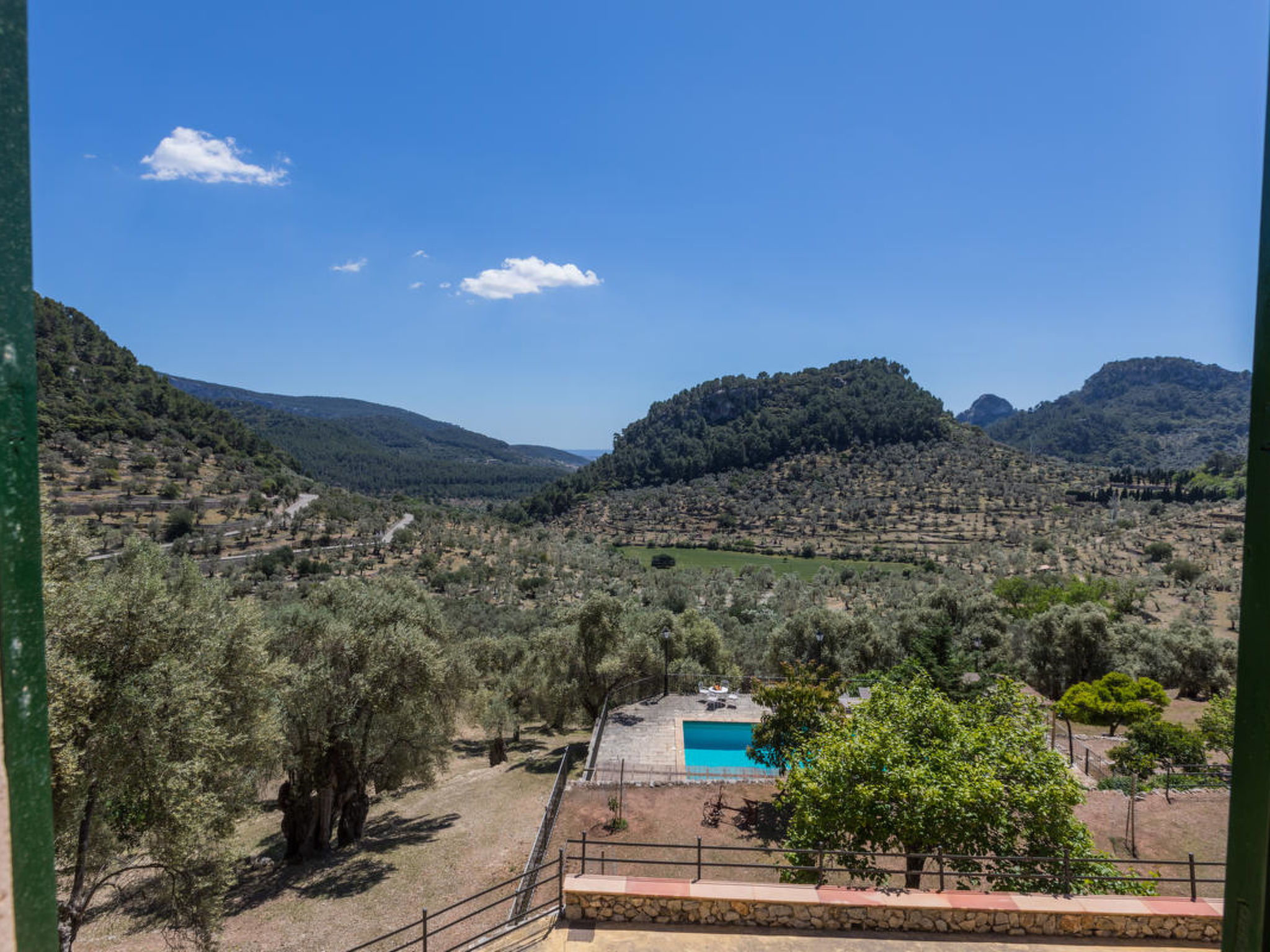 Caballeria 16 Familiar - Draußen